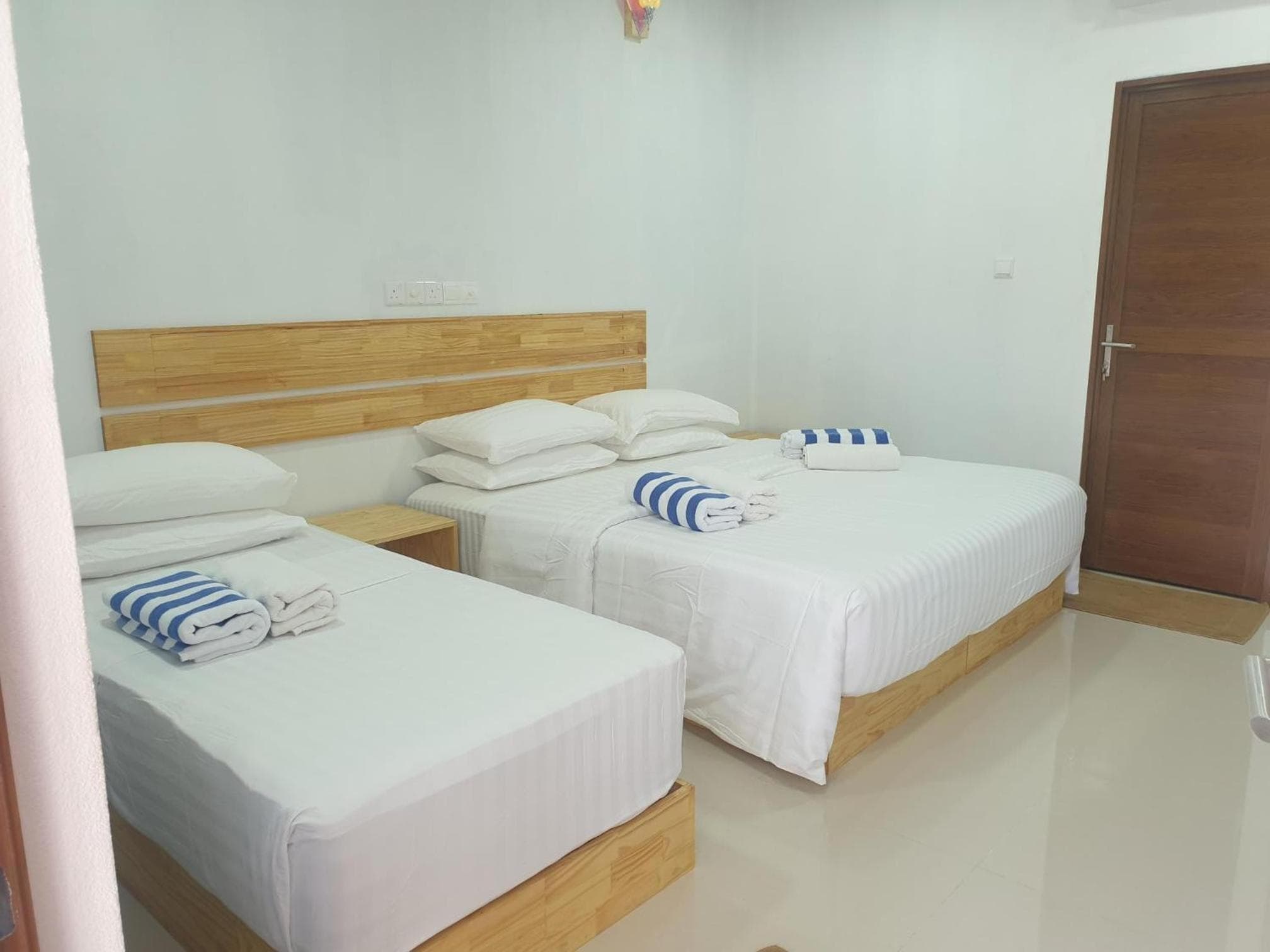 Summer Sky Thoddoo - View 61