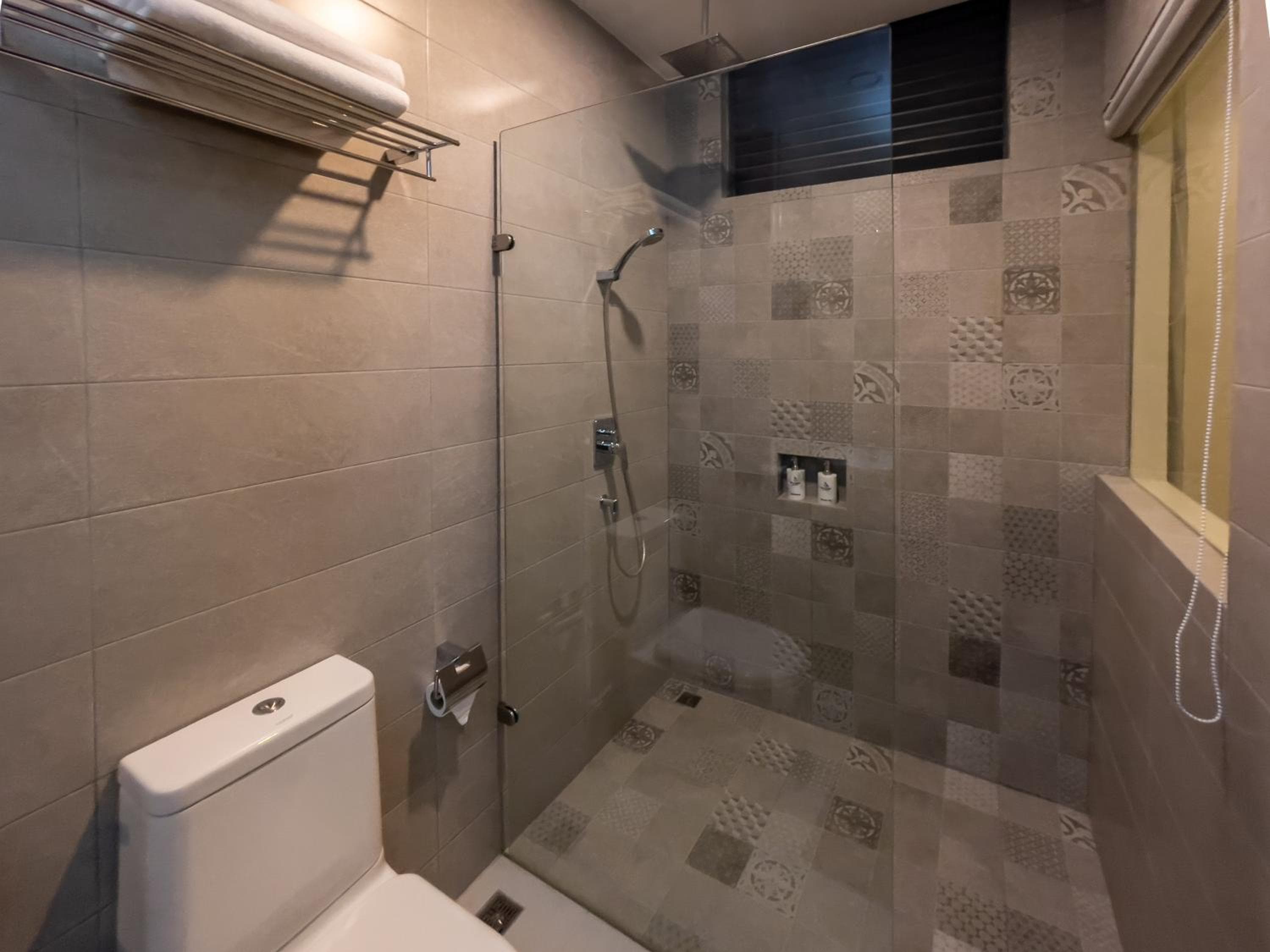 Sky Beach Maldives - Dhiffushi - View 19