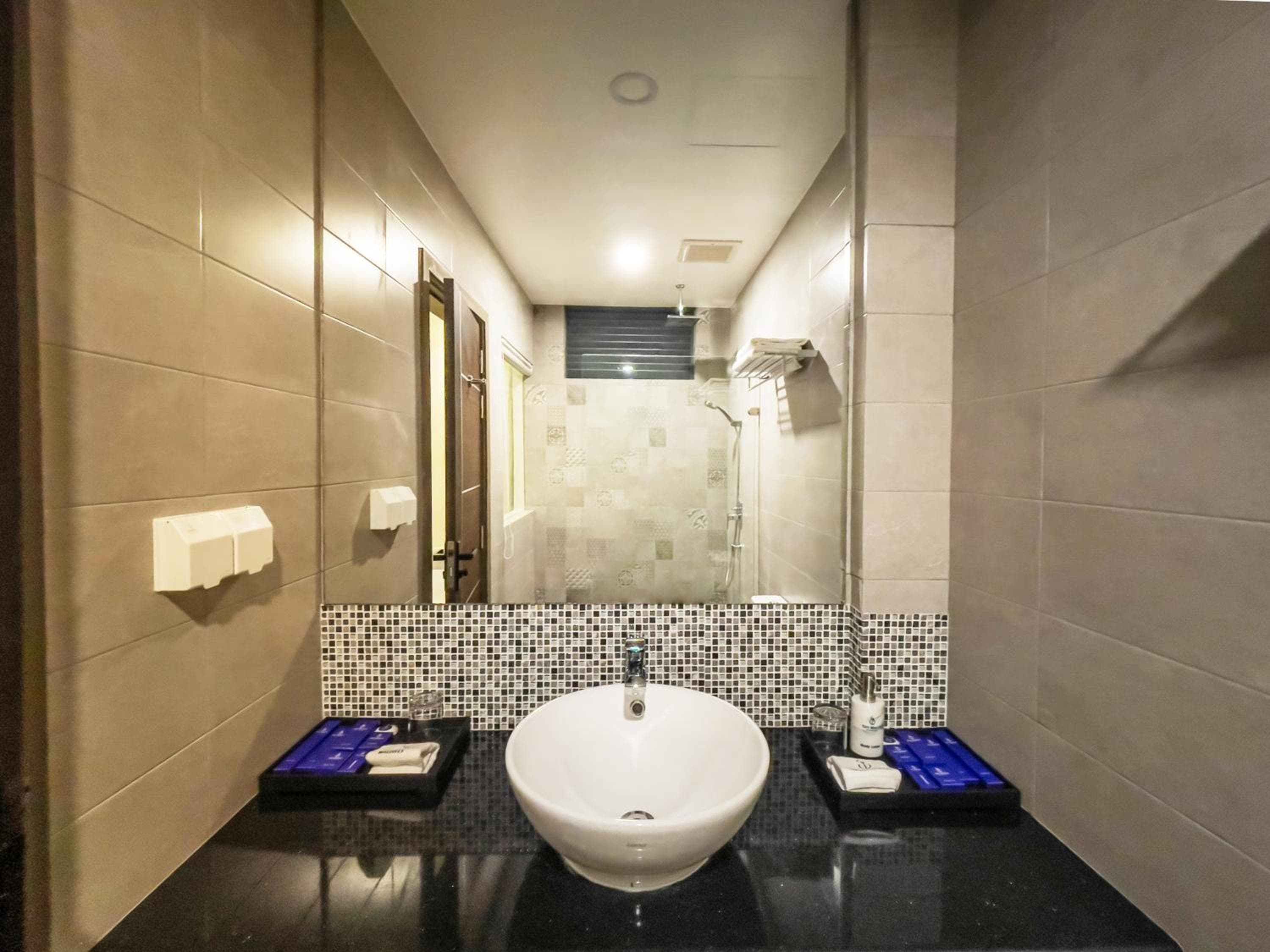 Sky Beach Maldives - Dhiffushi - View 17