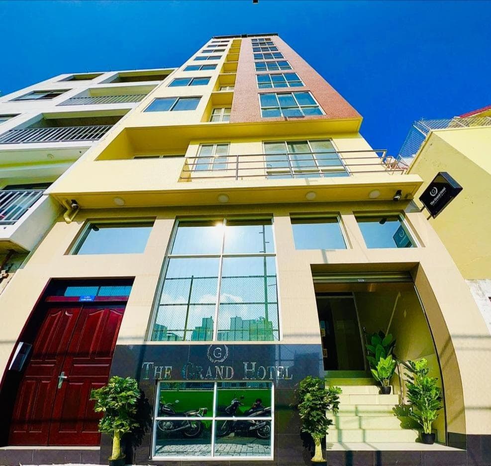 The Grand View - View 19