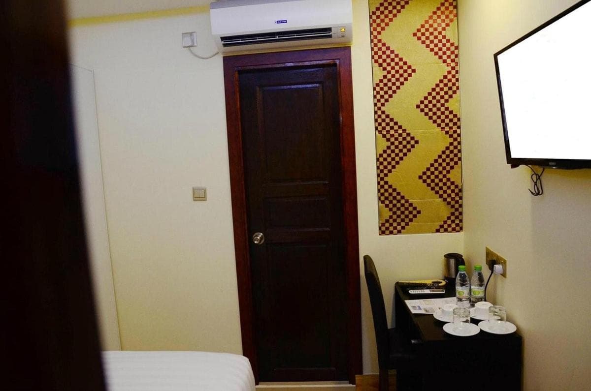 The Grand View - View 20