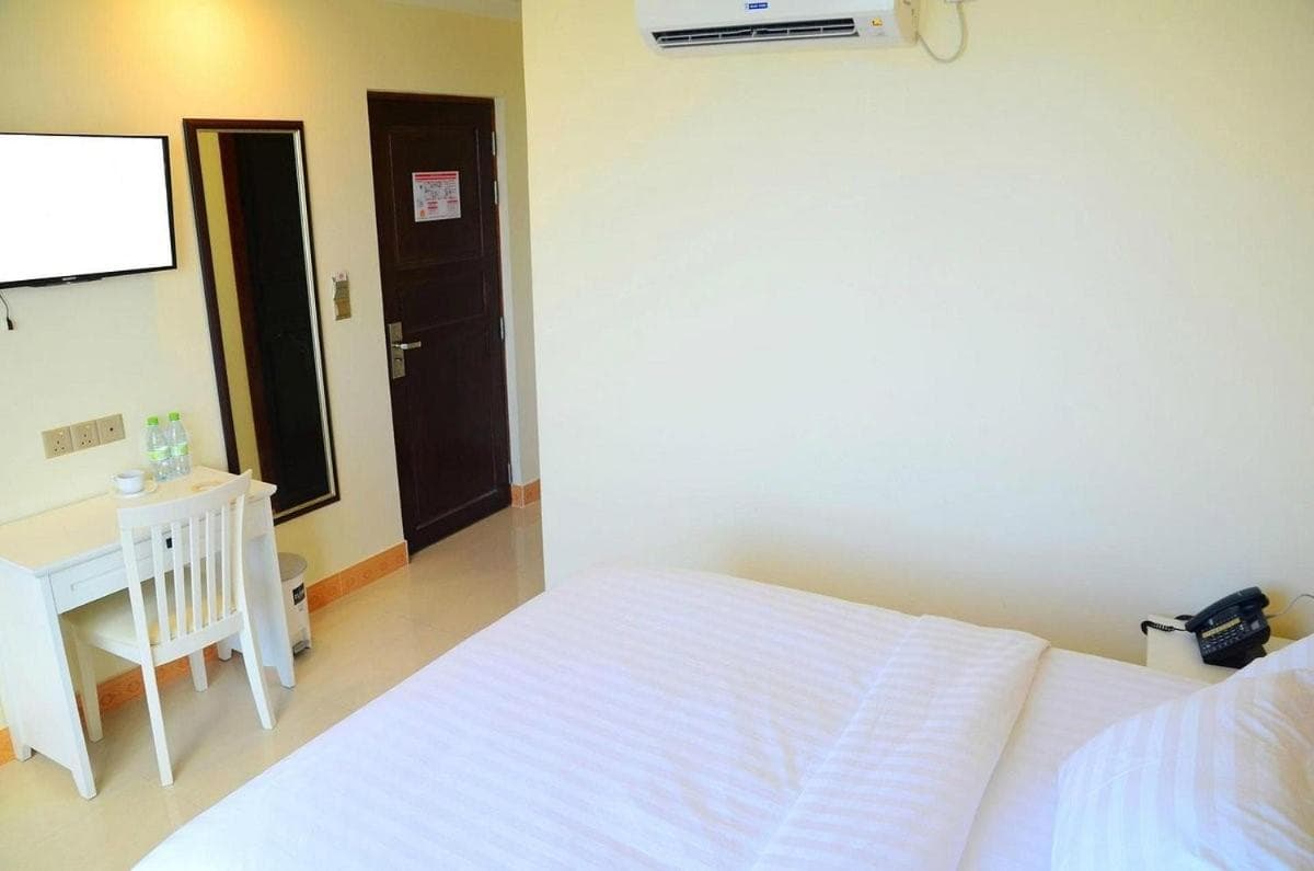 The Grand View - View 22