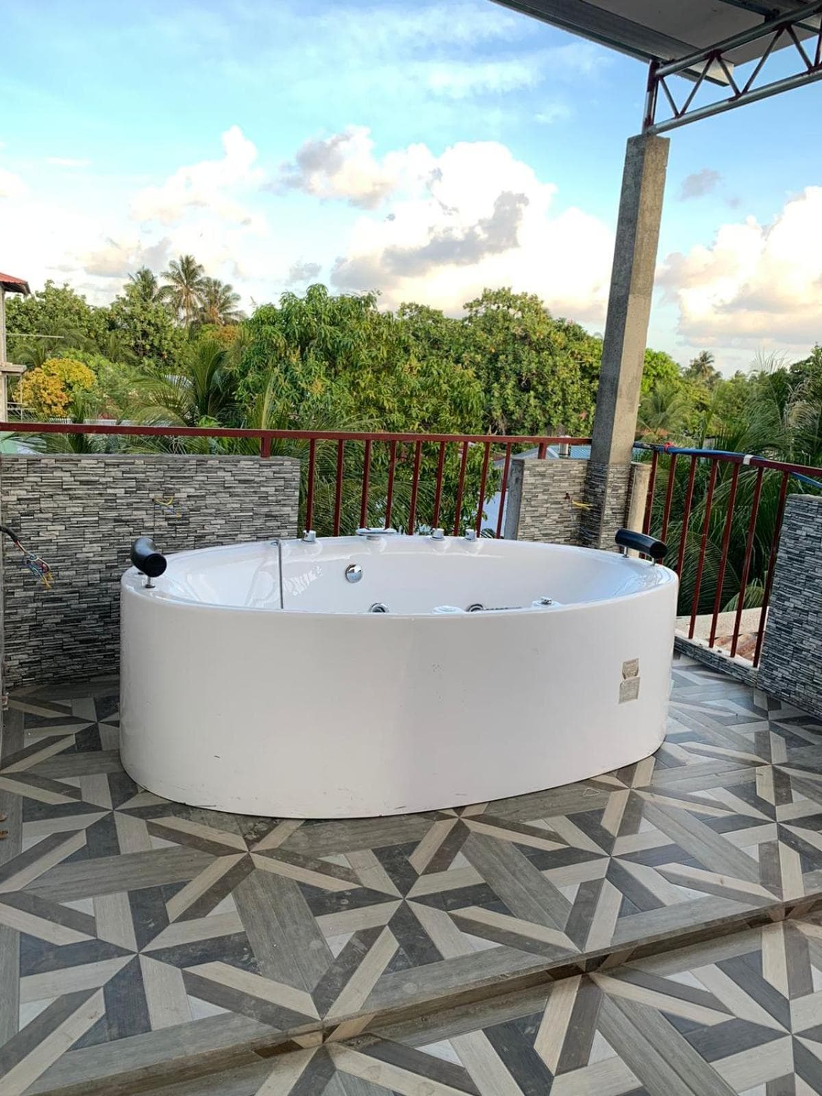 Koimala Hotel - View 85