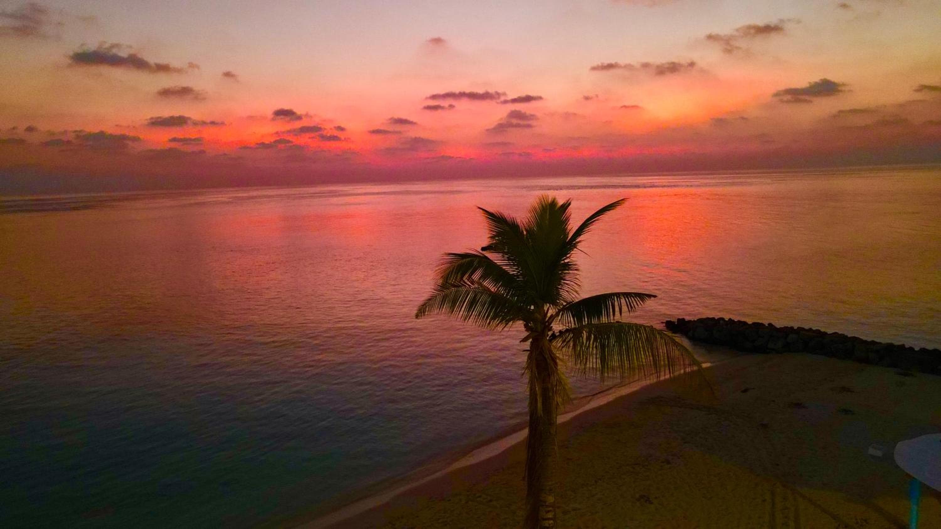 Alimas Holiday Retreat Maldives - View 52