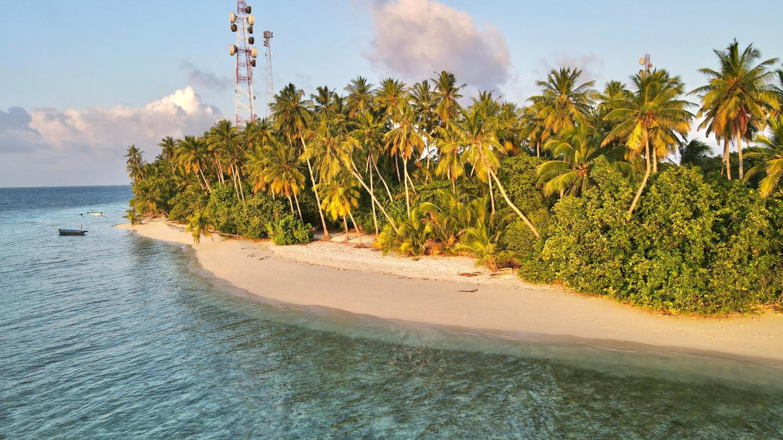 Alimas Holiday Retreat Maldives - View 60