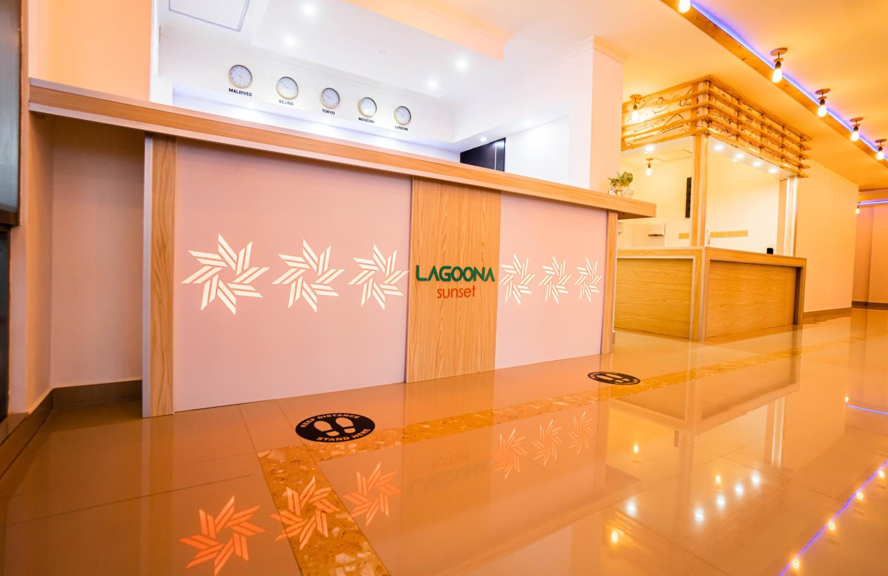 Lagoona Sunset - View 5