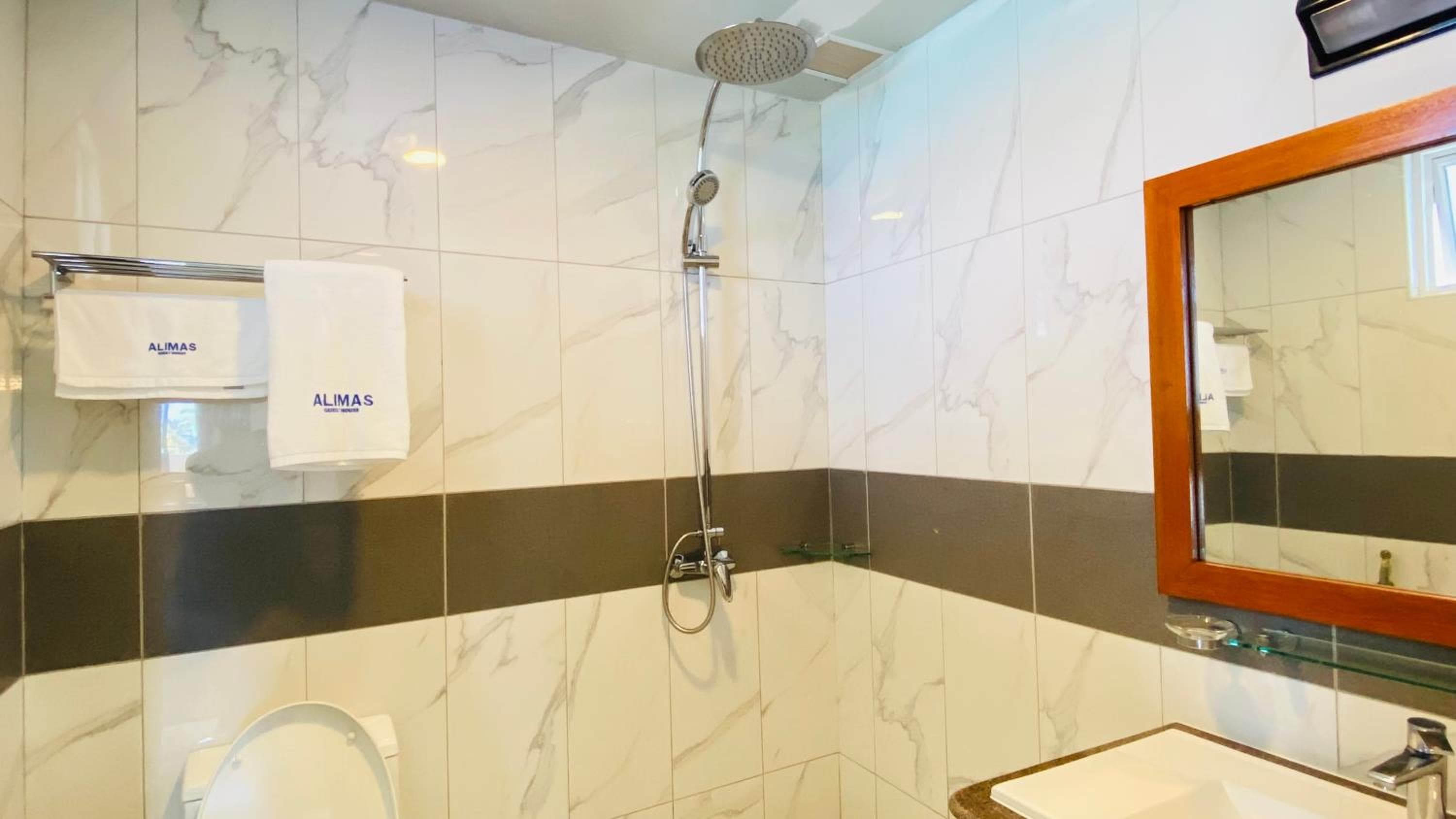 Alimas Holiday Retreat Maldives - View 36