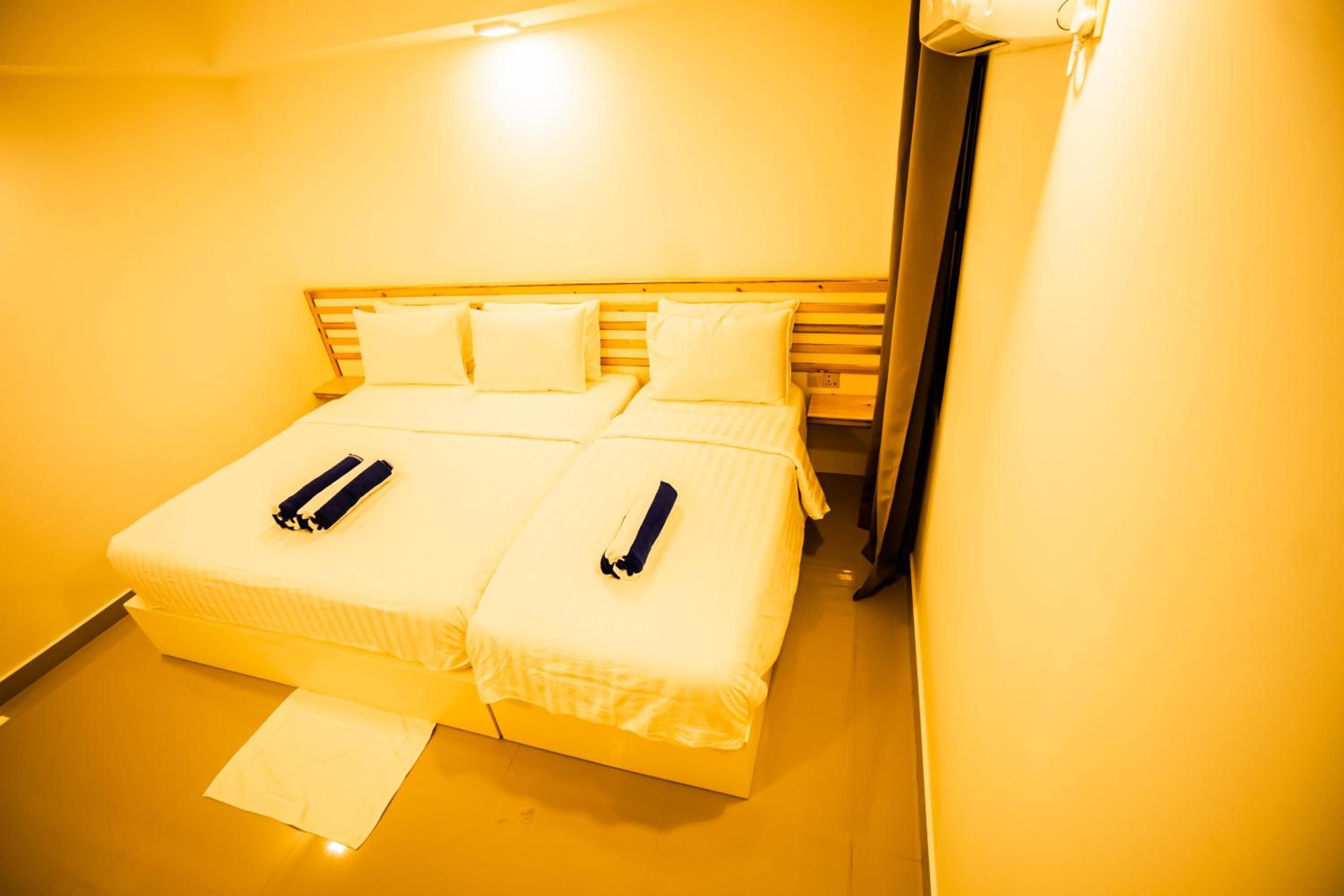 Lagoona Sunset - View 21