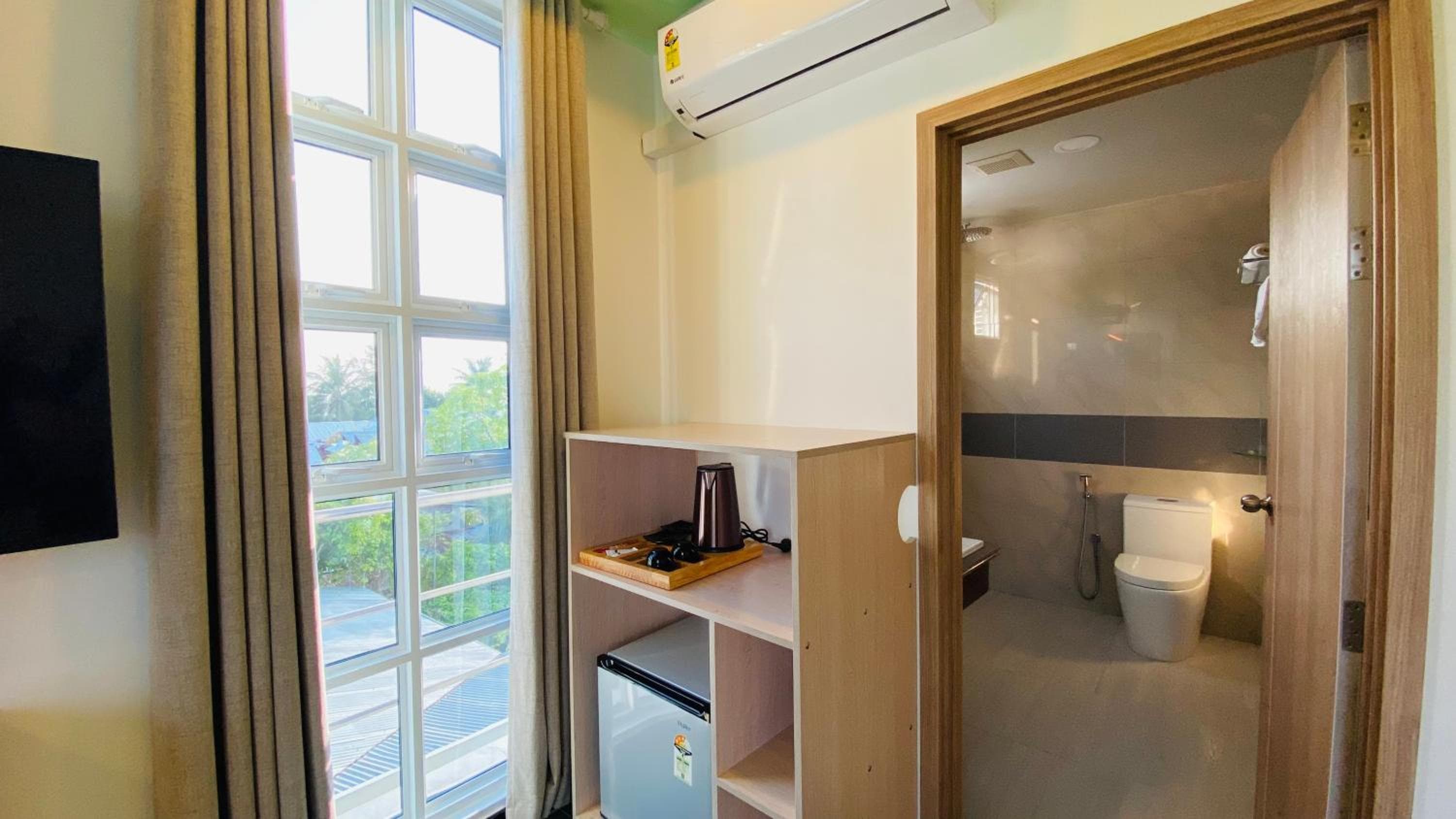 Alimas Holiday Retreat Maldives - View 40