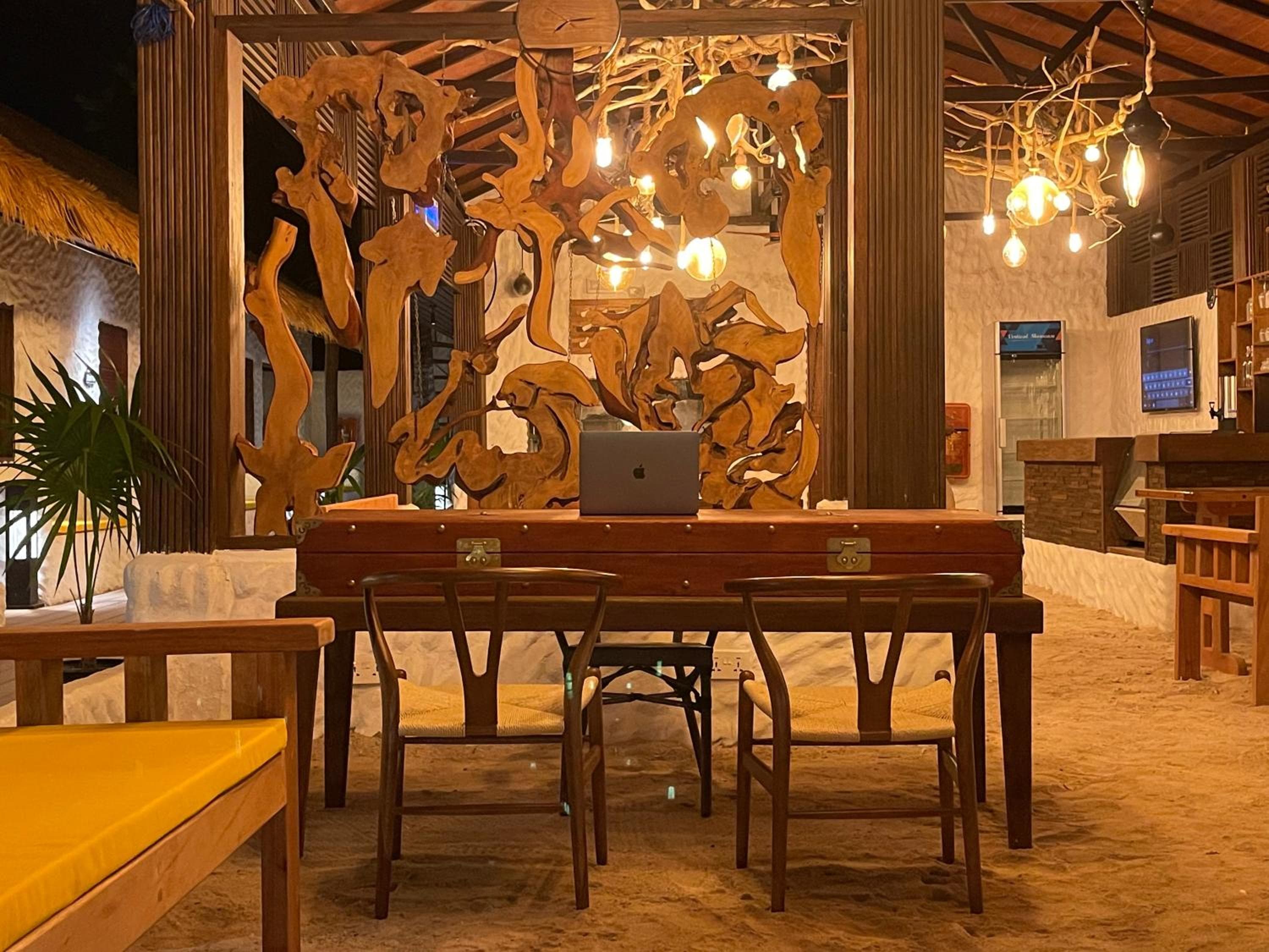 Atholhu Residence - View 33