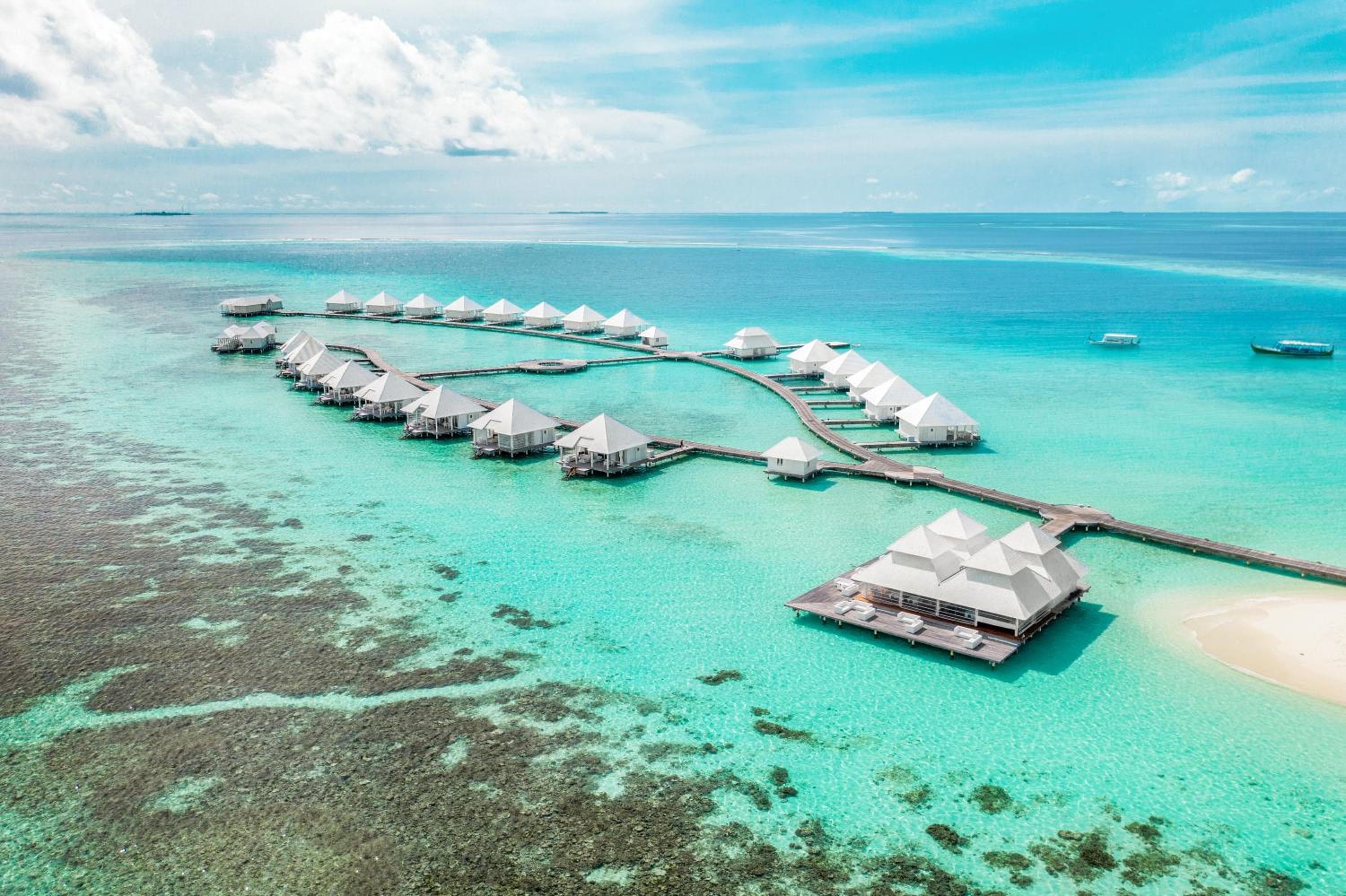 Diamonds Athuruga Maldives Resort & Spa - View 10