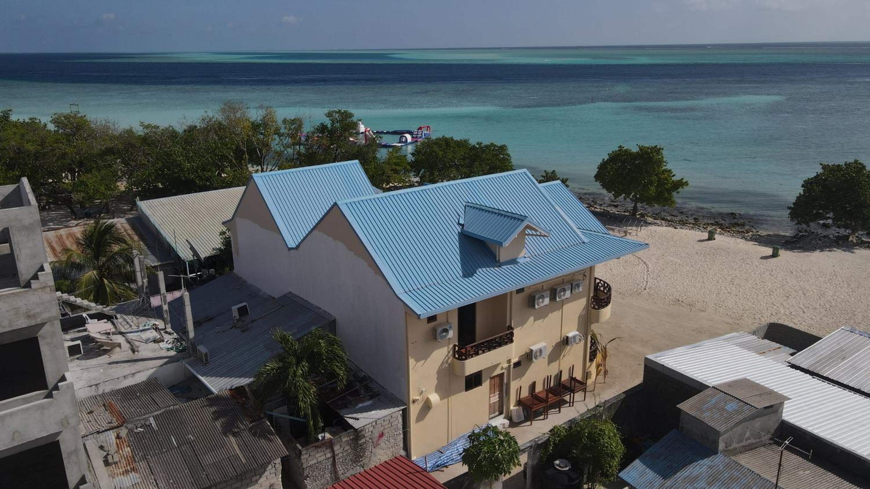 Beach Stone - View 8