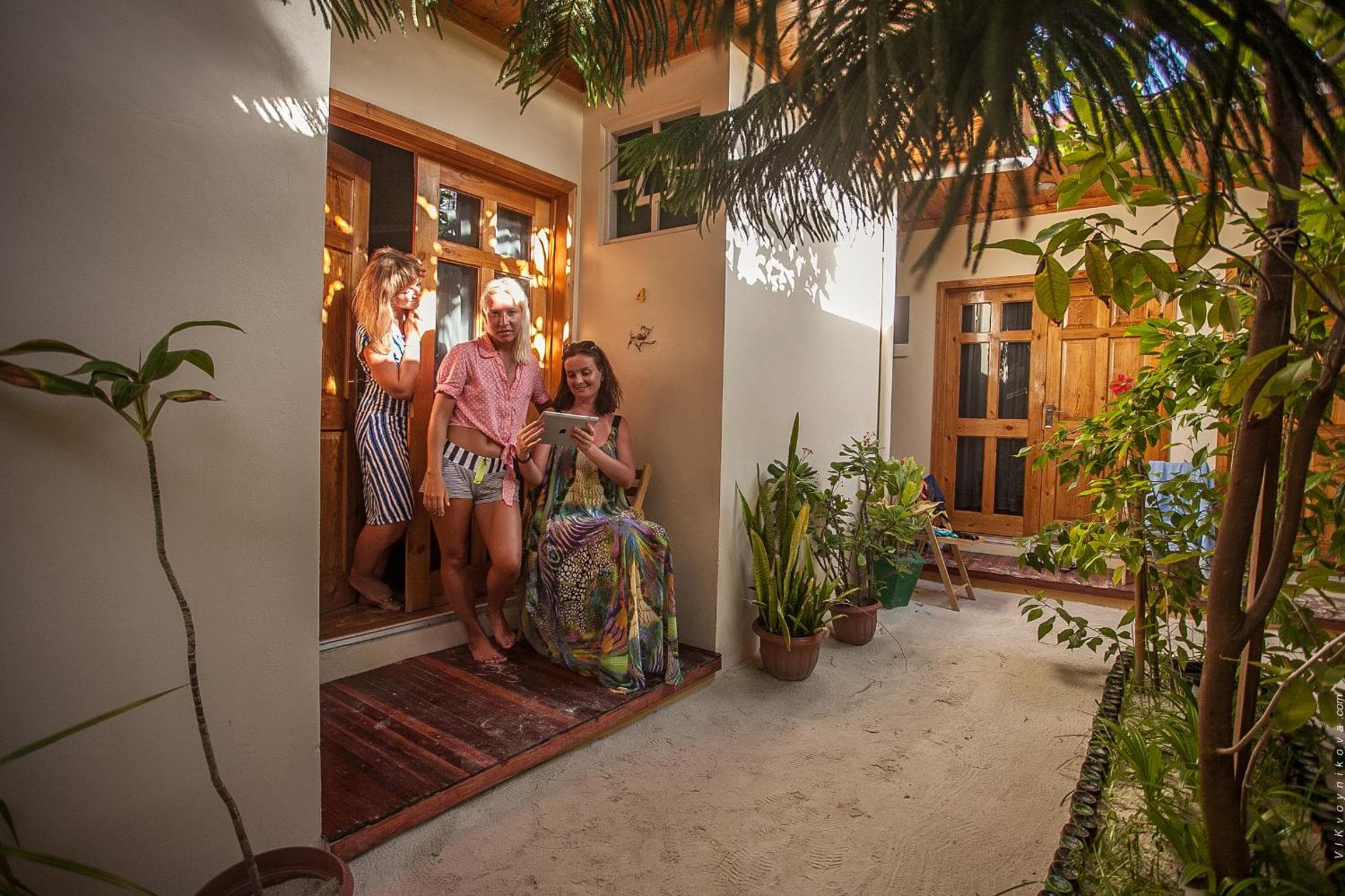 Stingray Beach Inn - View 37