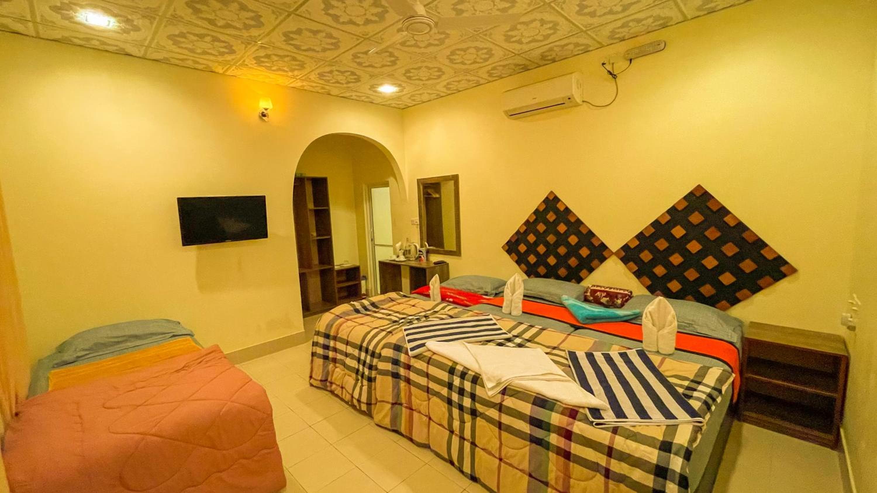 Summer Vibes Beach Front - View 23