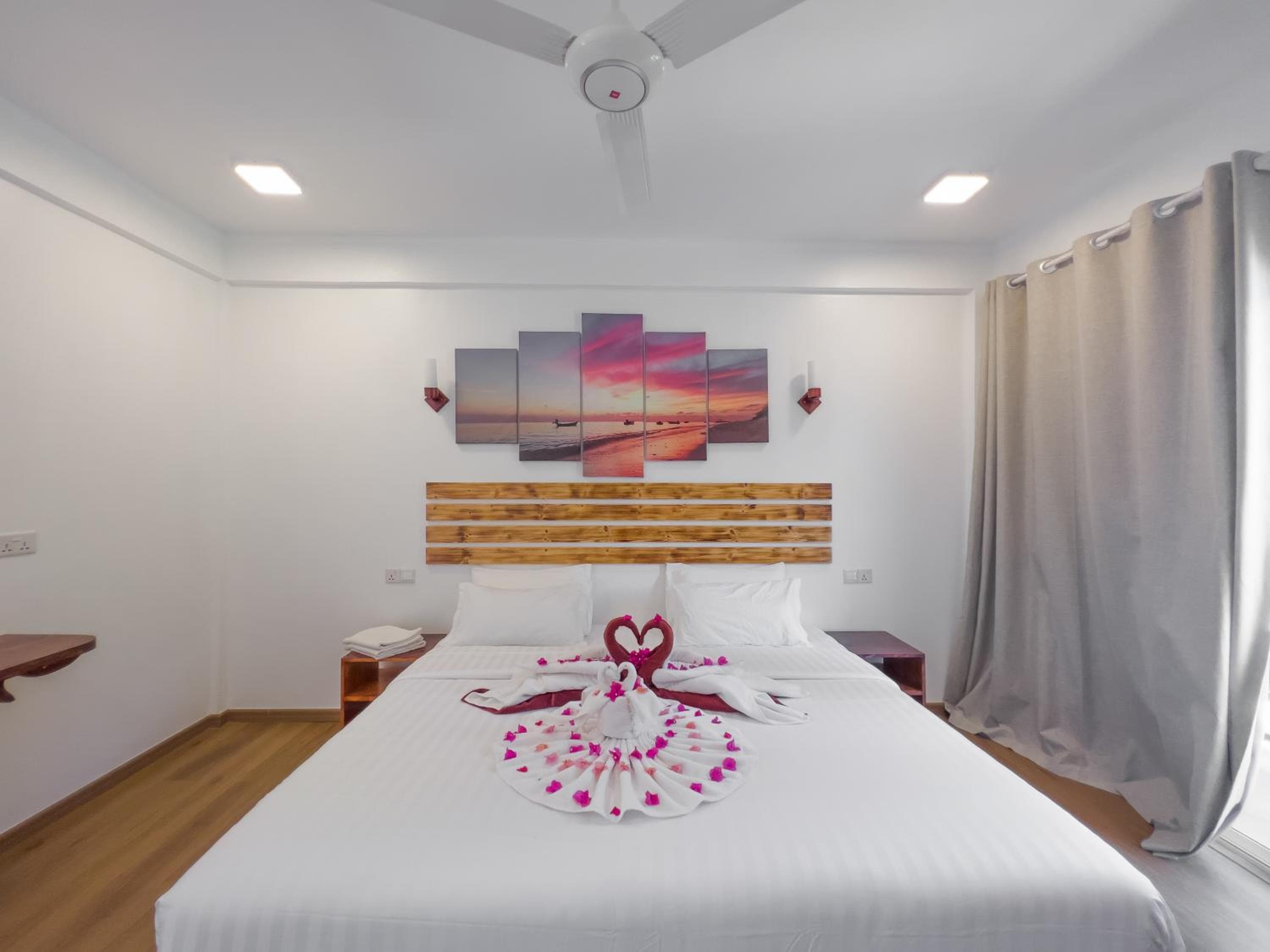 Summer inn Thoddoo - View 39