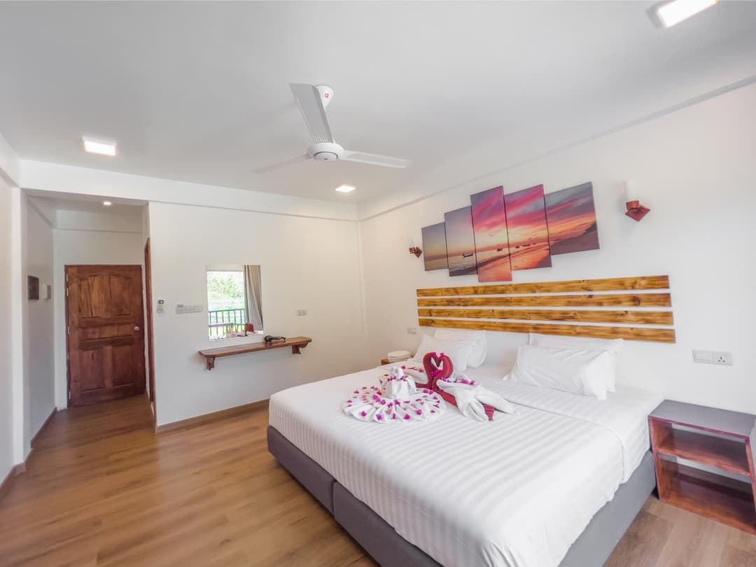 Summer inn Thoddoo - View 7