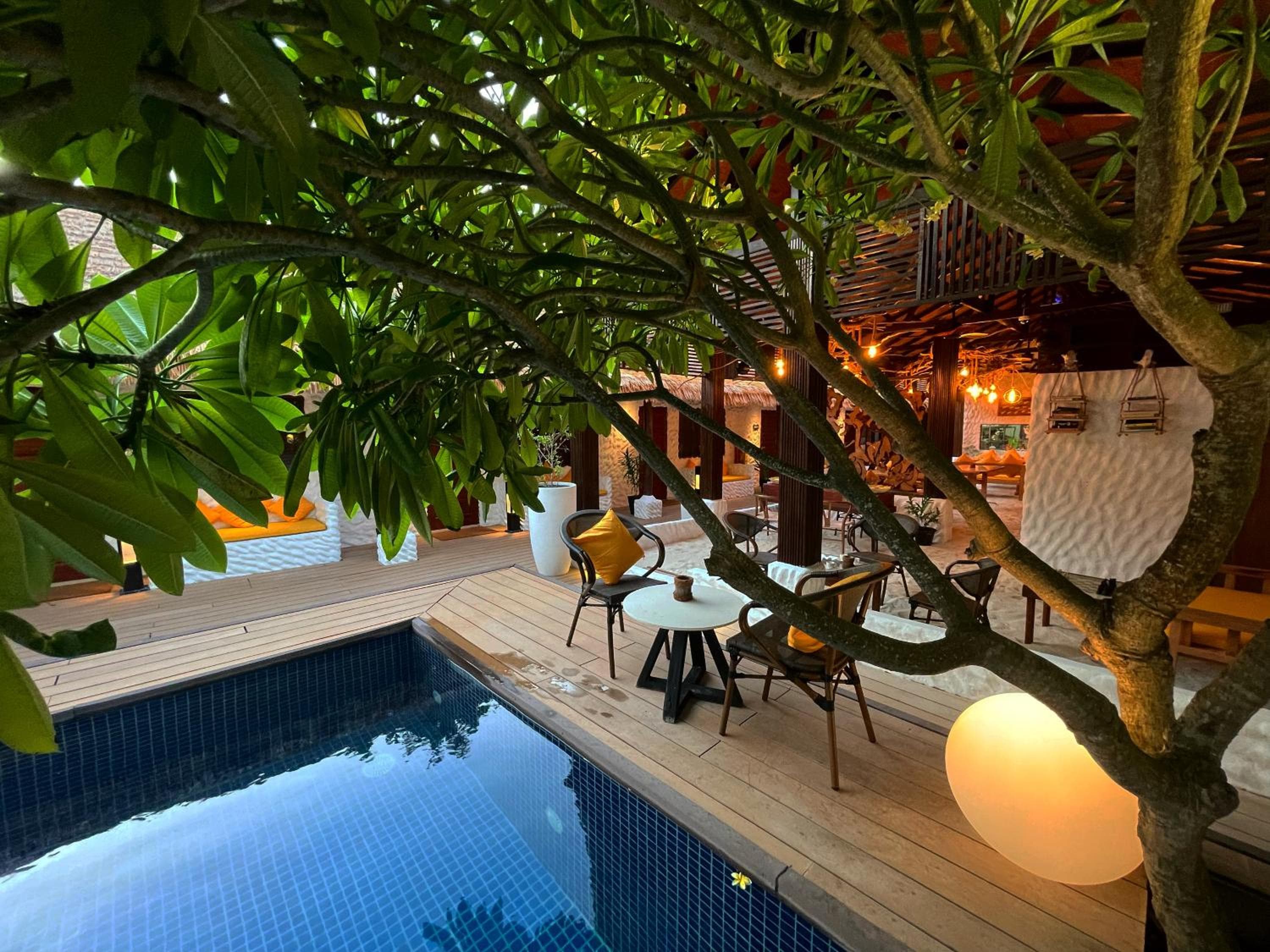 Atholhu Residence - View 15