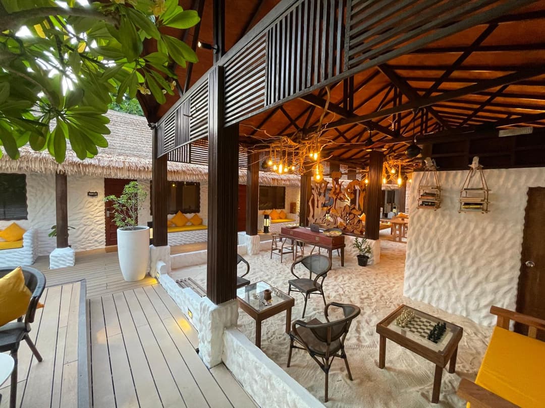 Atholhu Residence - View 40