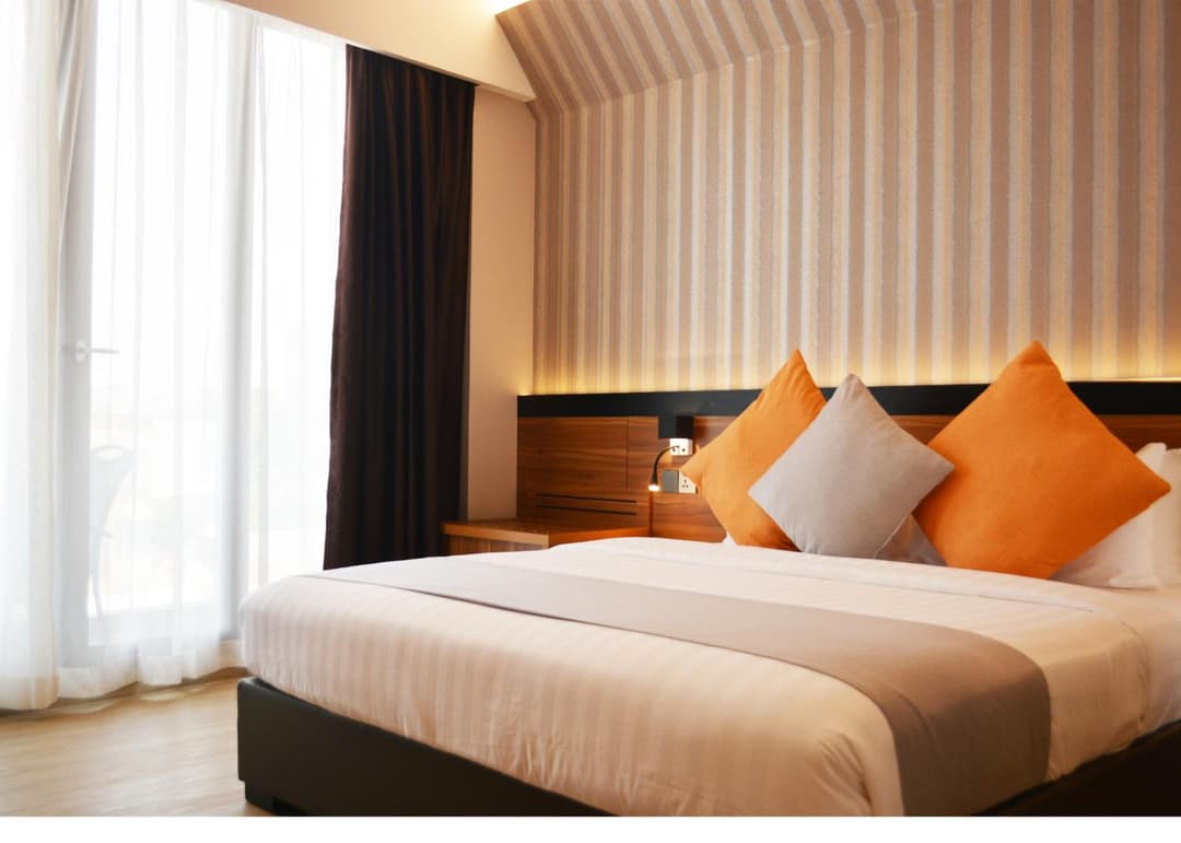 Triton Prestige Seaview and Spa - View 57