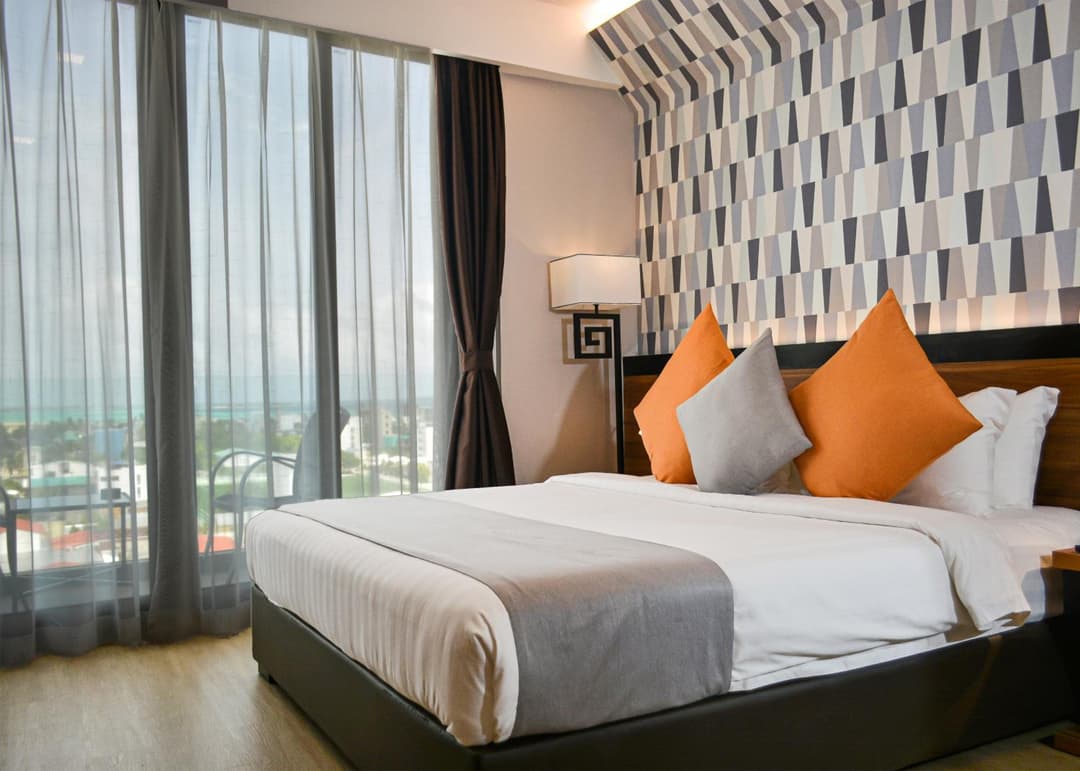 Triton Prestige Seaview and Spa - View 8