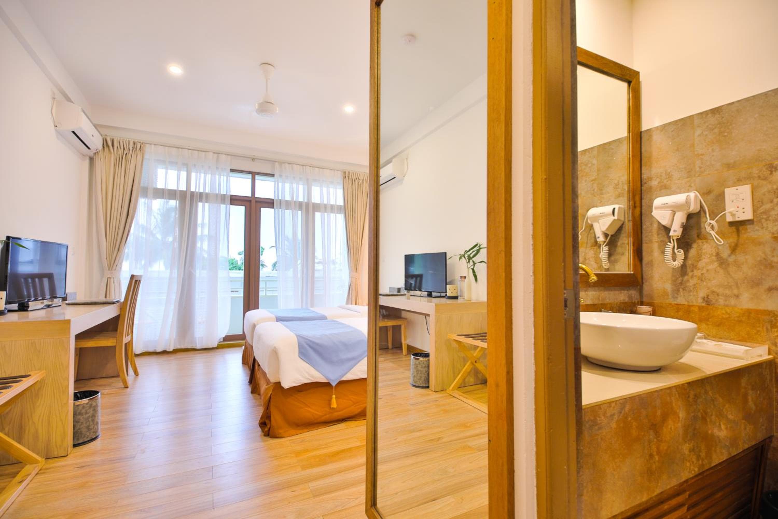 Plumeria Maldives - View 76