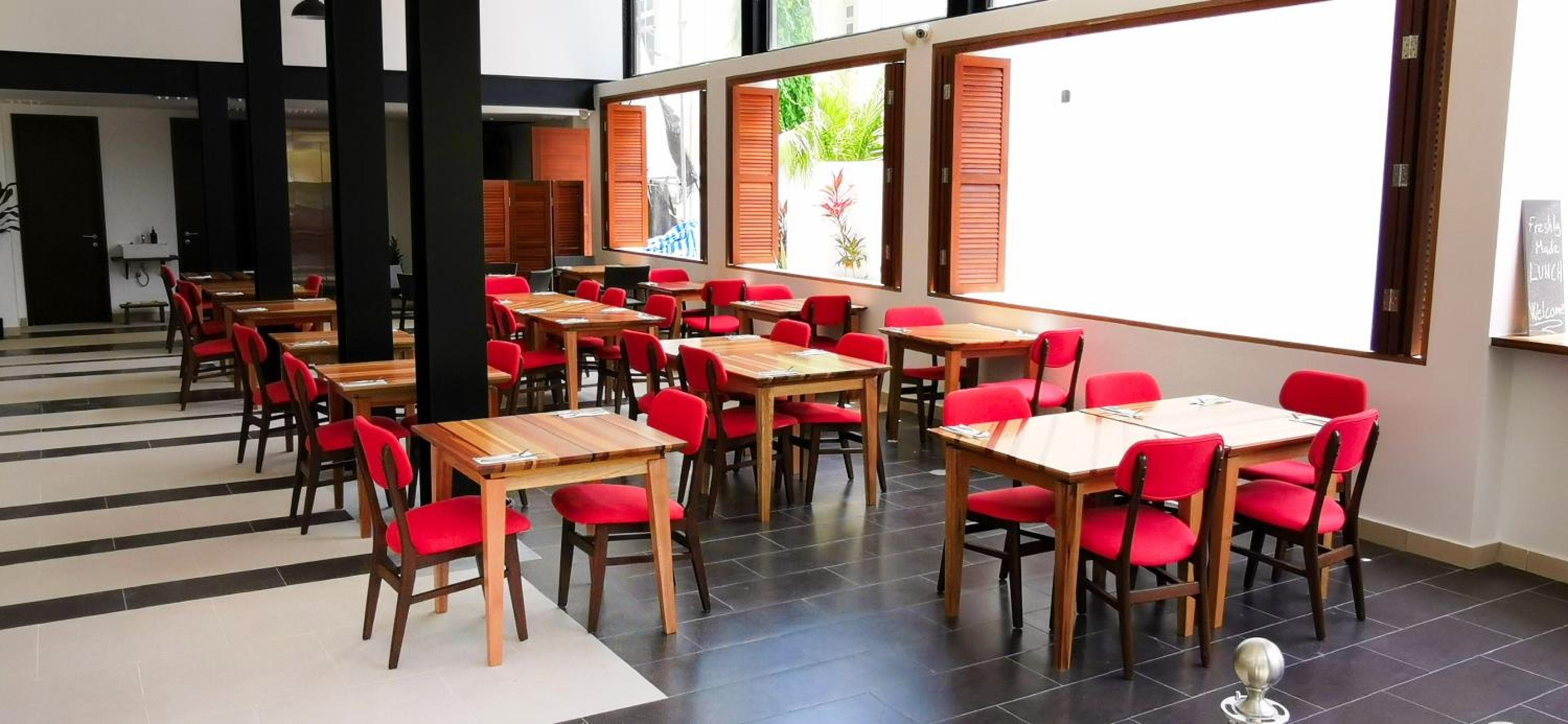 Ranthari Hotel and Spa Ukulhas Maldives - View 13