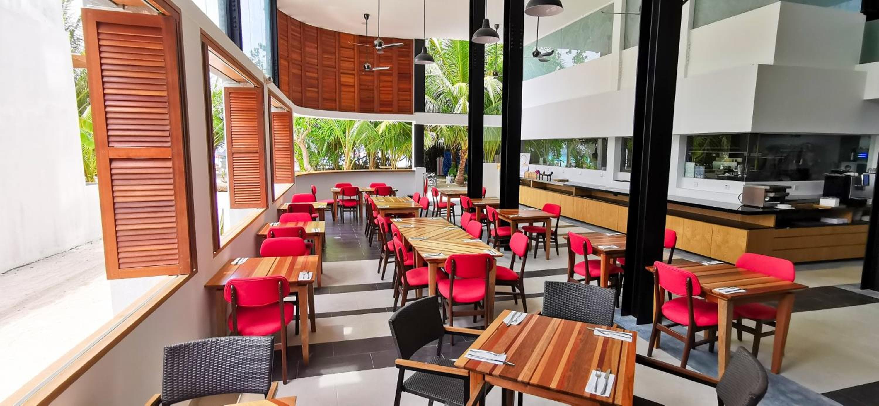 Ranthari Hotel and Spa Ukulhas Maldives - View 7