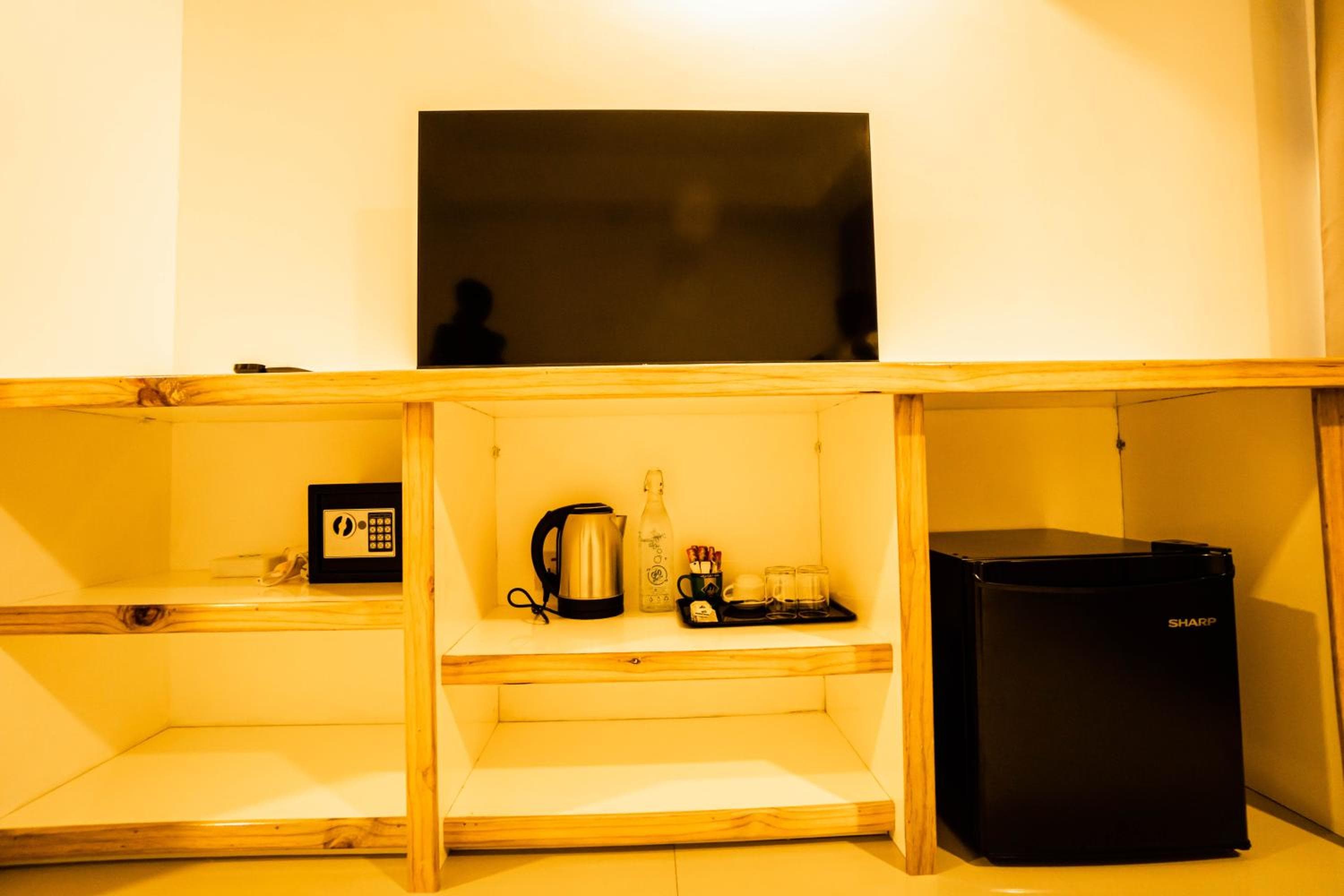 Lagoona Sunset - View 23