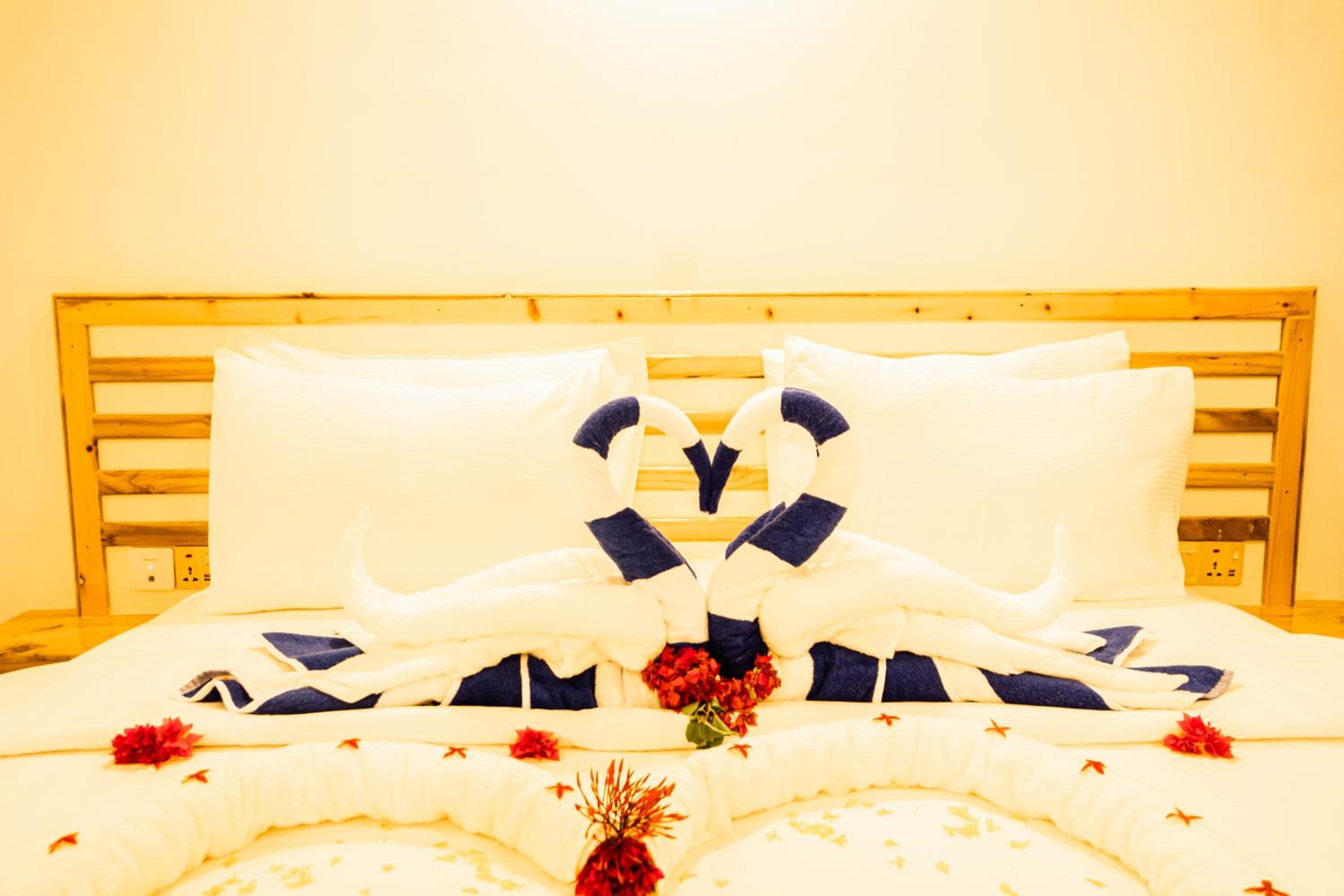 Lagoona Sunset - View 24