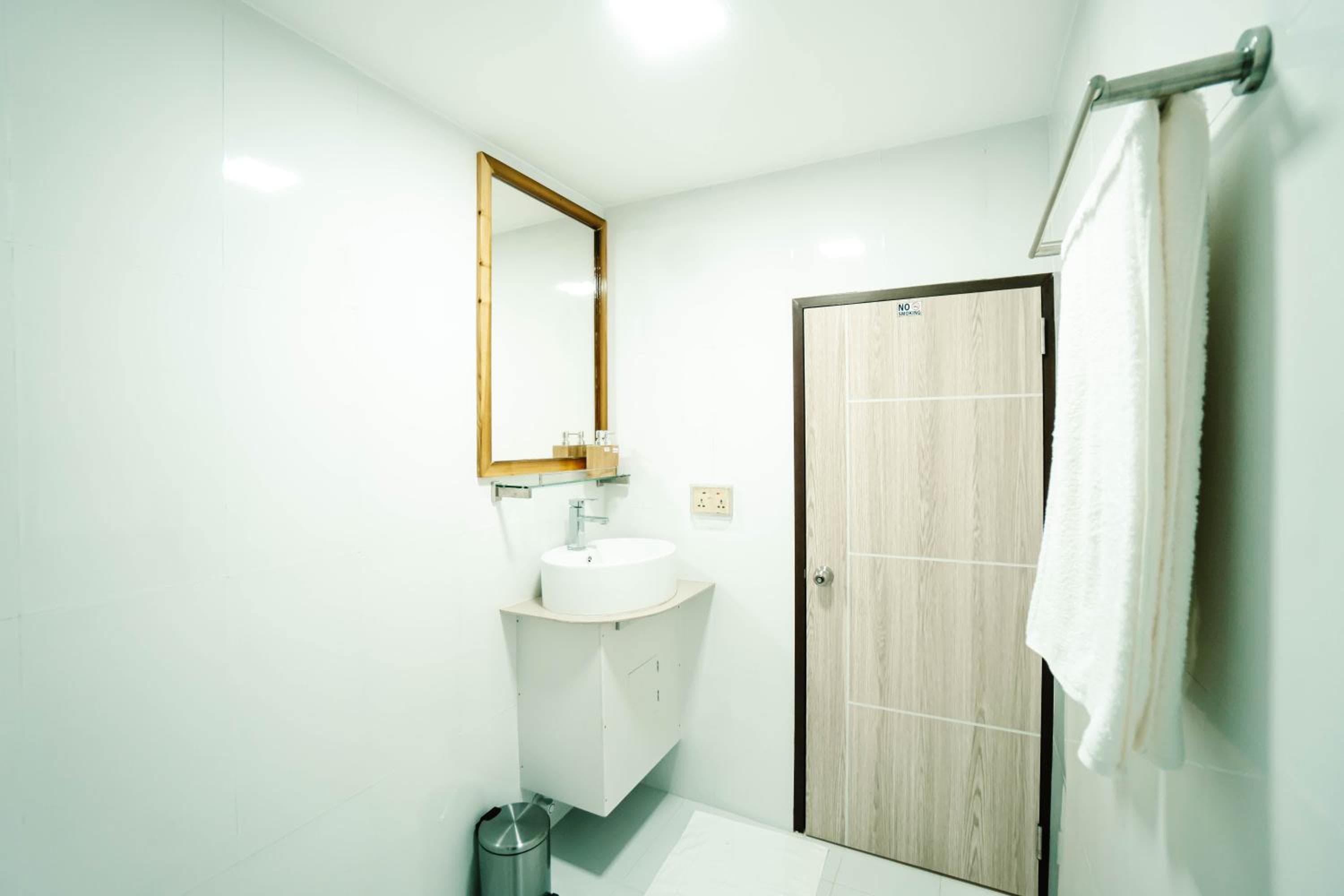 Lagoona Sunset - View 28