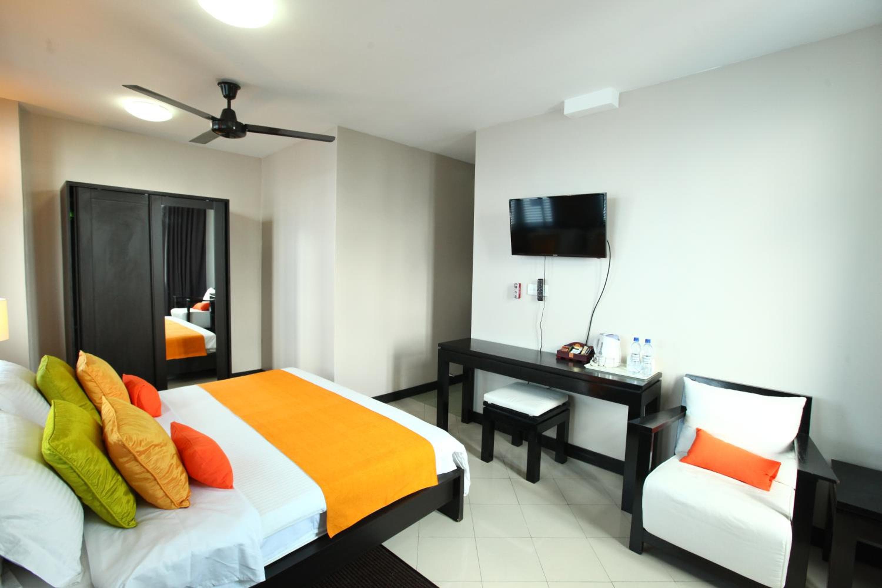 The Beehive - View 16