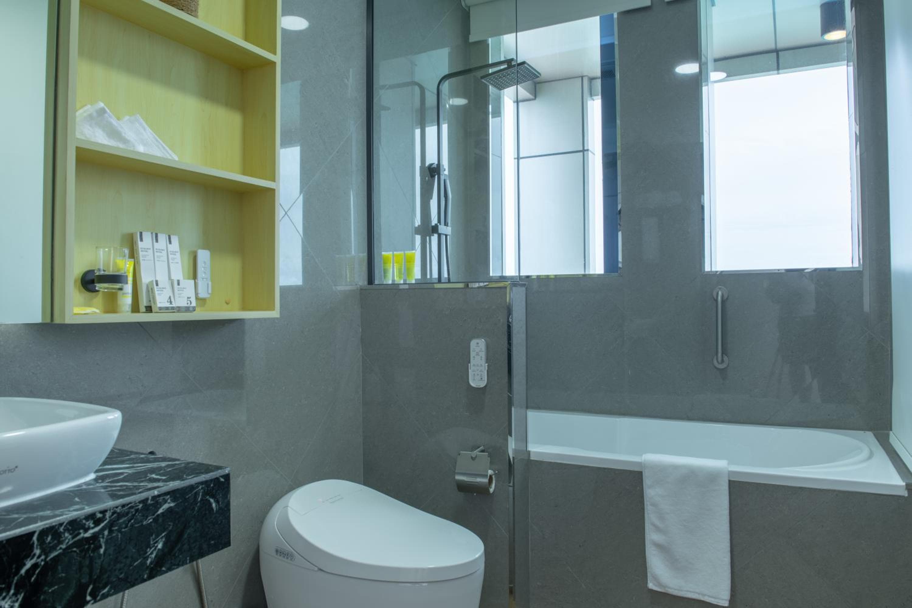 Swarn by Hawks Hotels Kamadhoo Baa Atoll - View 38