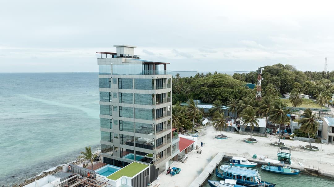 Swarn by Hawks Hotels Kamadhoo Baa Atoll - View 25