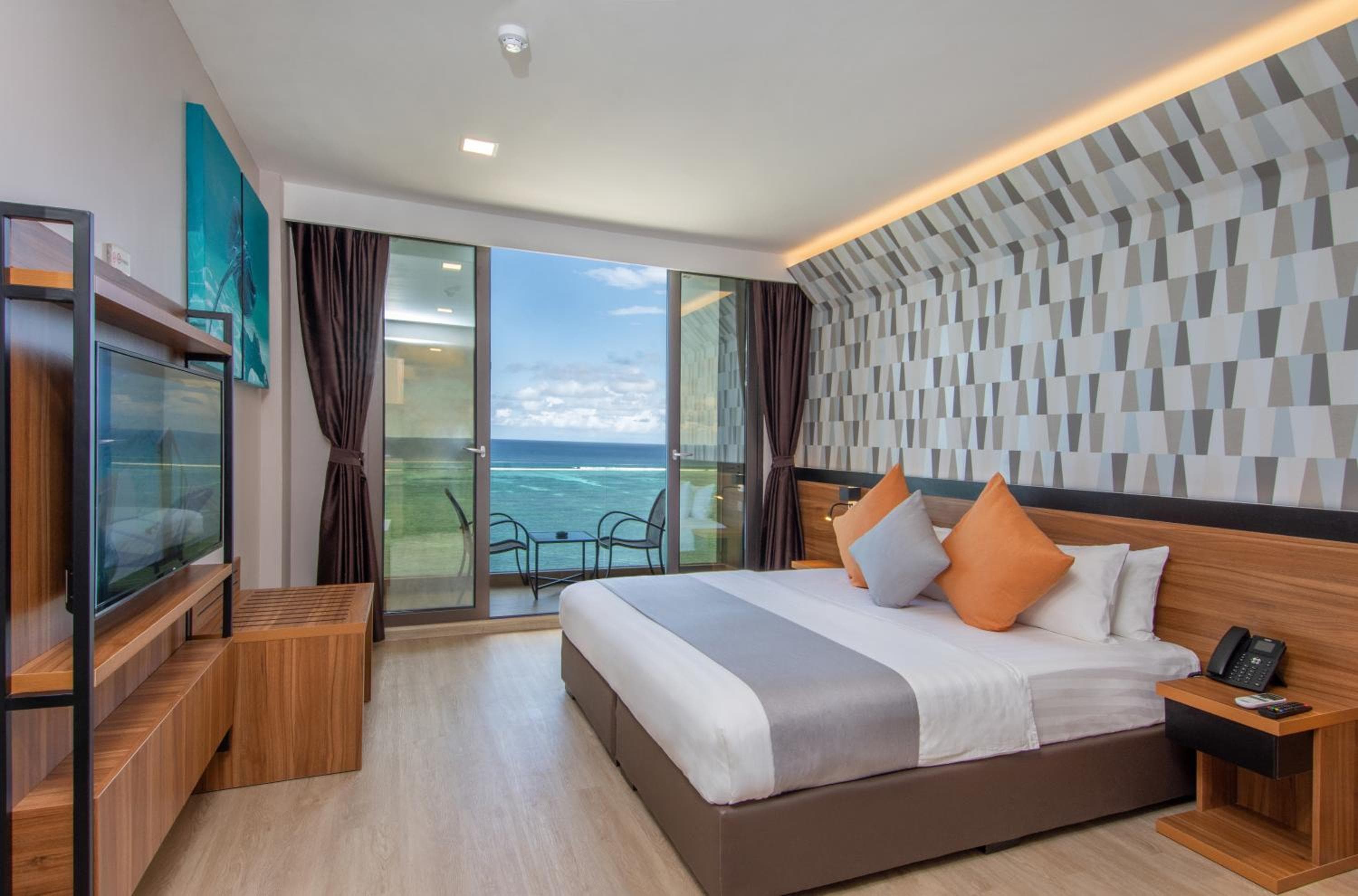 Triton Prestige Seaview and Spa - View 71