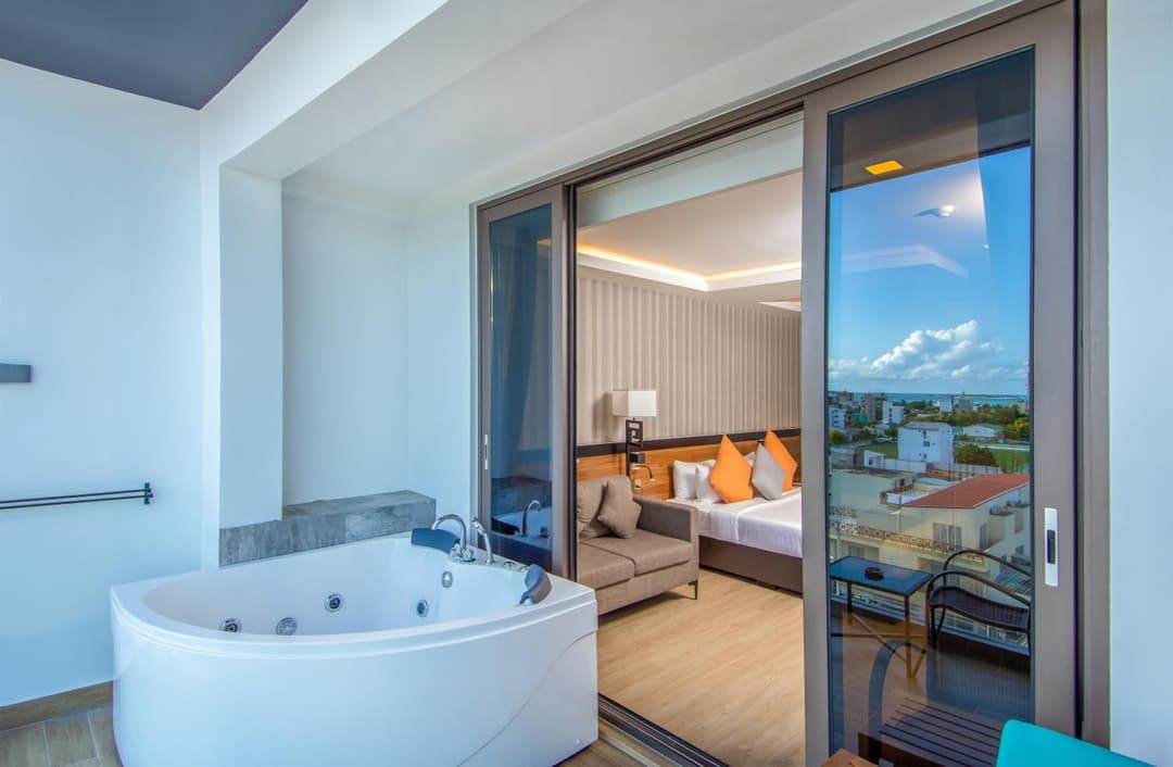 Triton Prestige Seaview and Spa - View 78