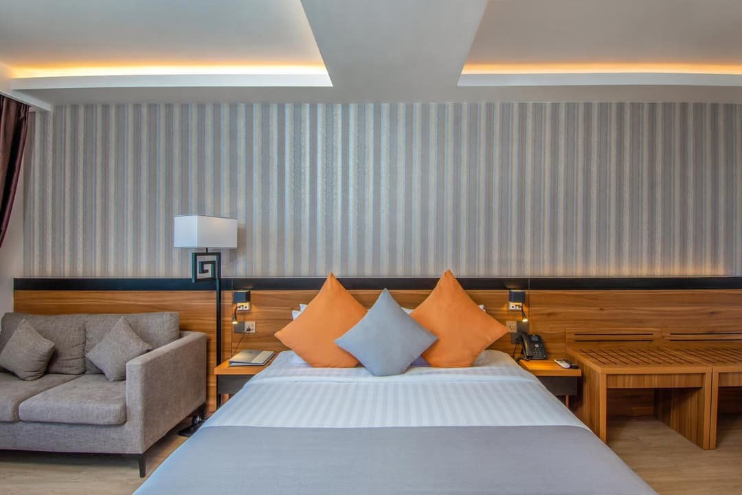 Triton Prestige Seaview and Spa - View 20