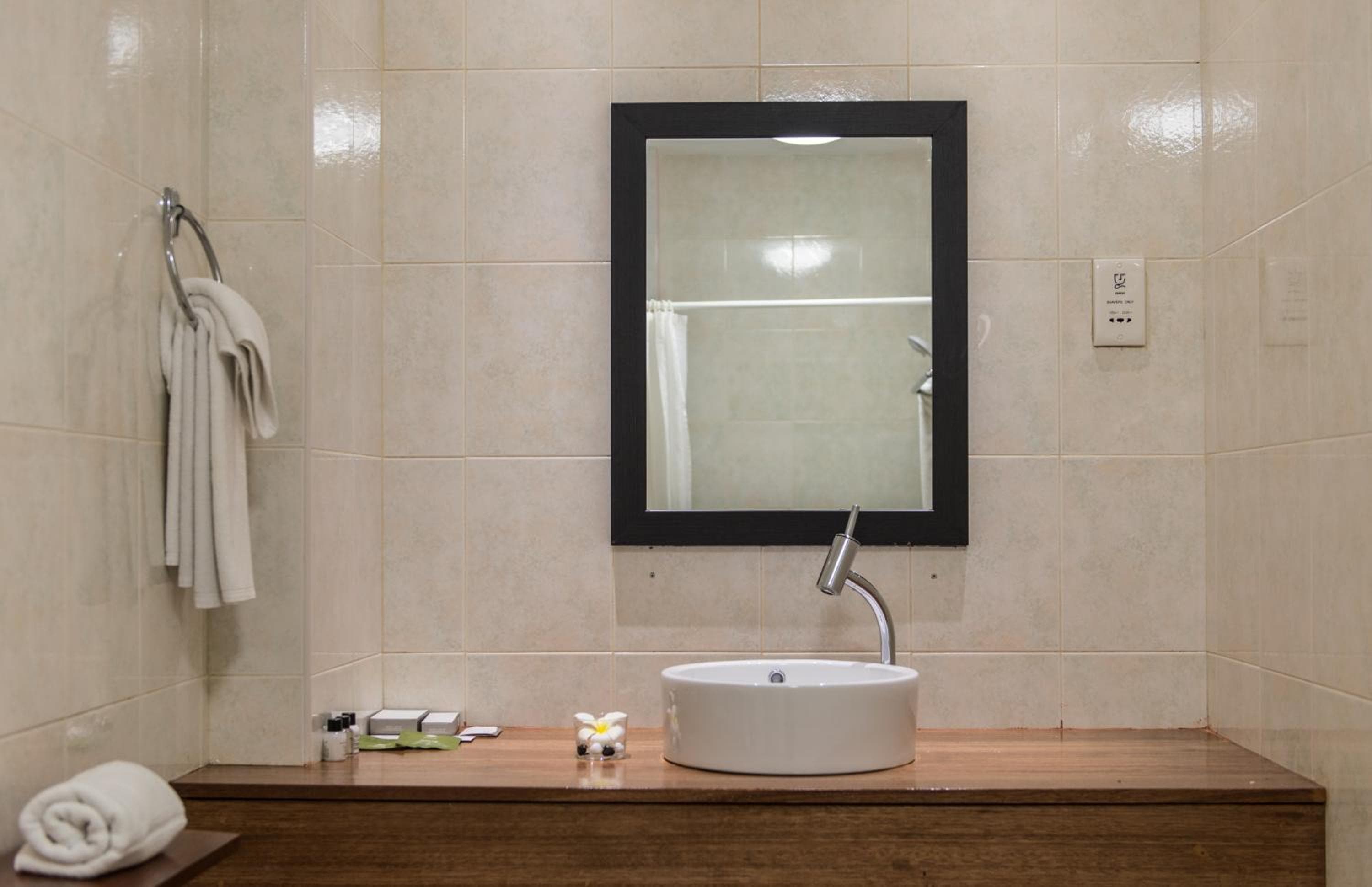 The Beehive - View 20