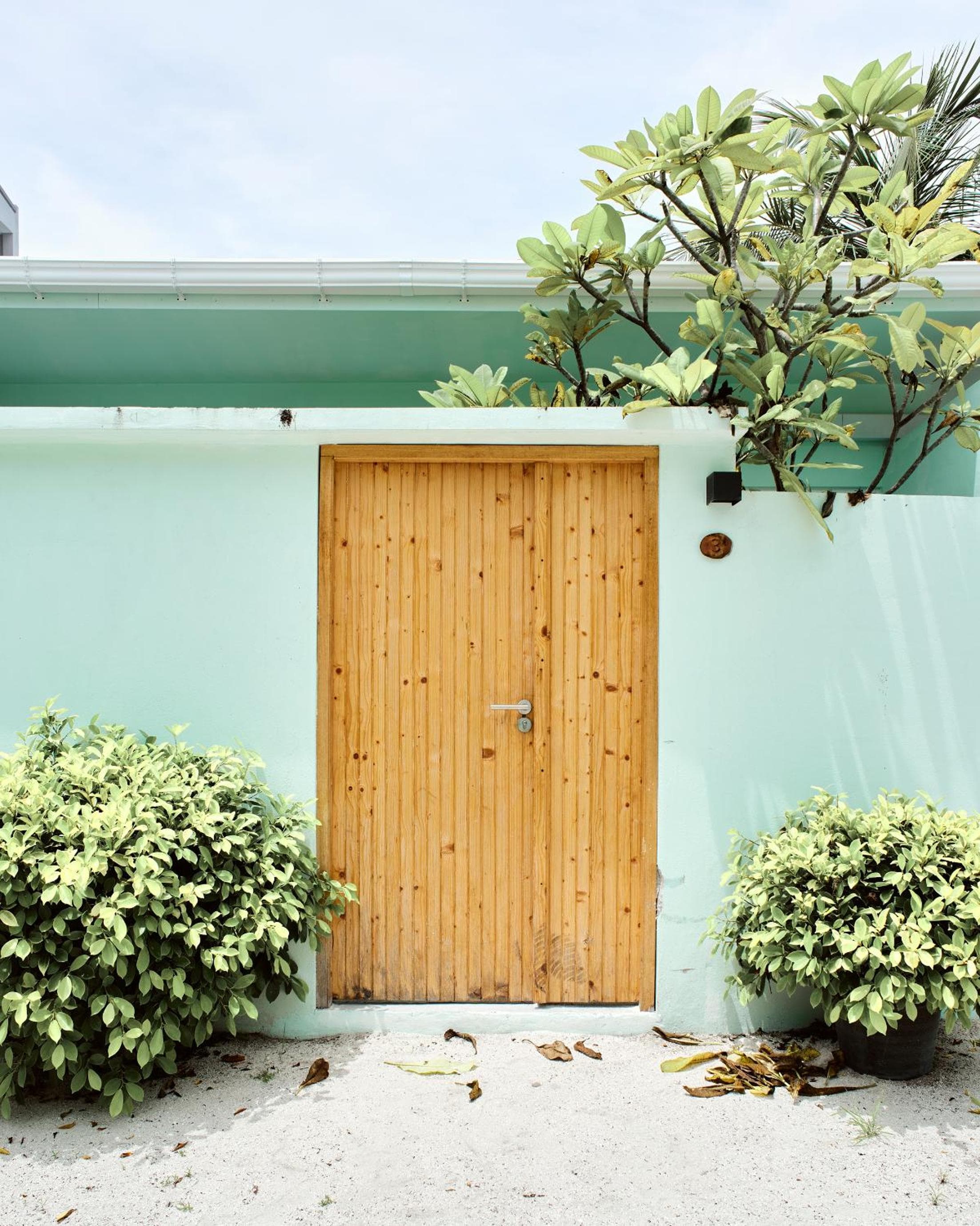 Bliss Dhigurah - View 141