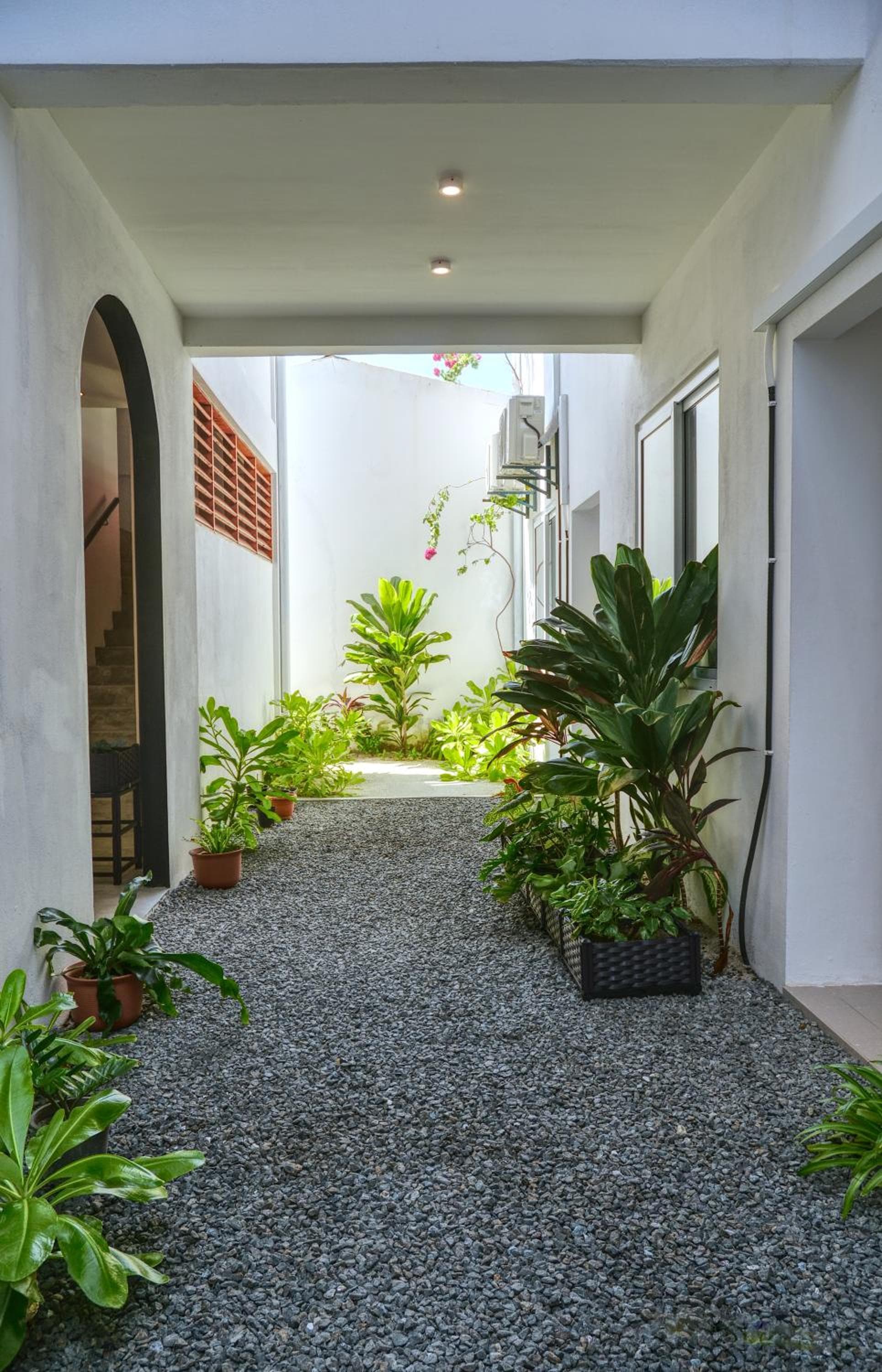 Island Ambience - View 16