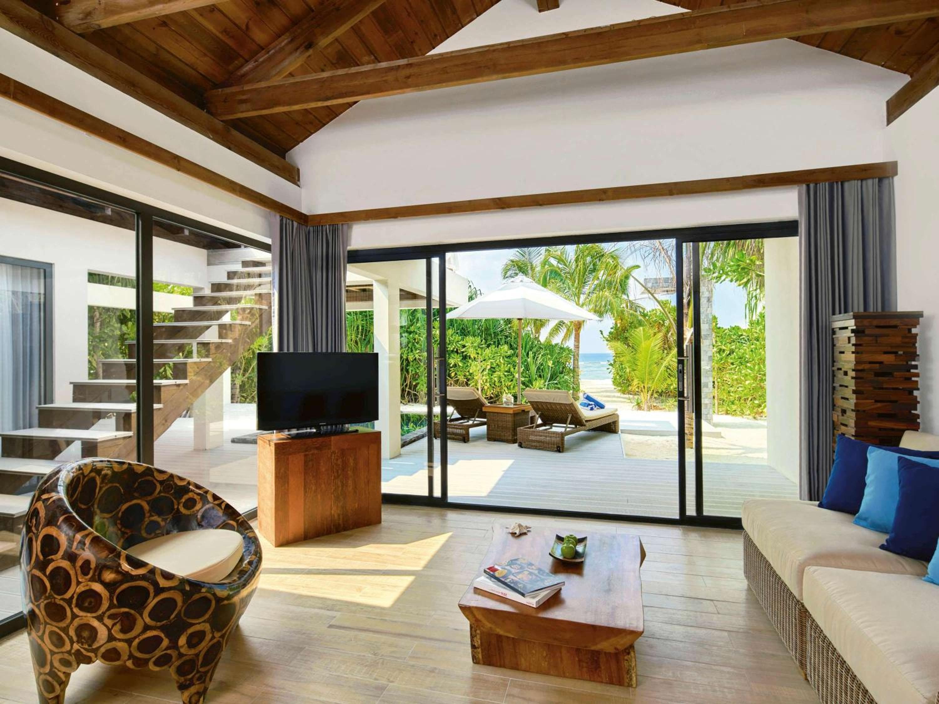 Kuredhivaru Resort and Spa - Maldives - View 8