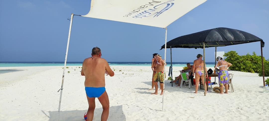 By the shade Maldives - View 53