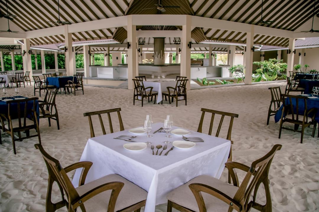 Hondaafushi Island Resort - View 14