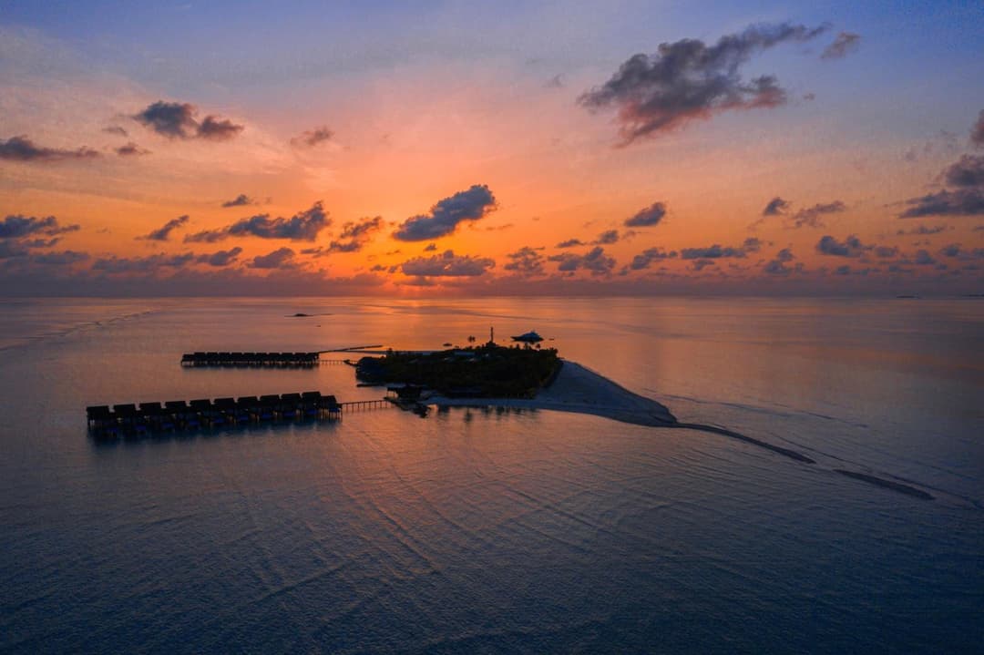 Dhigufaru Island Resort - View 12