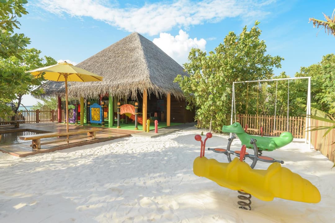 Dhigufaru Island Resort - View 16