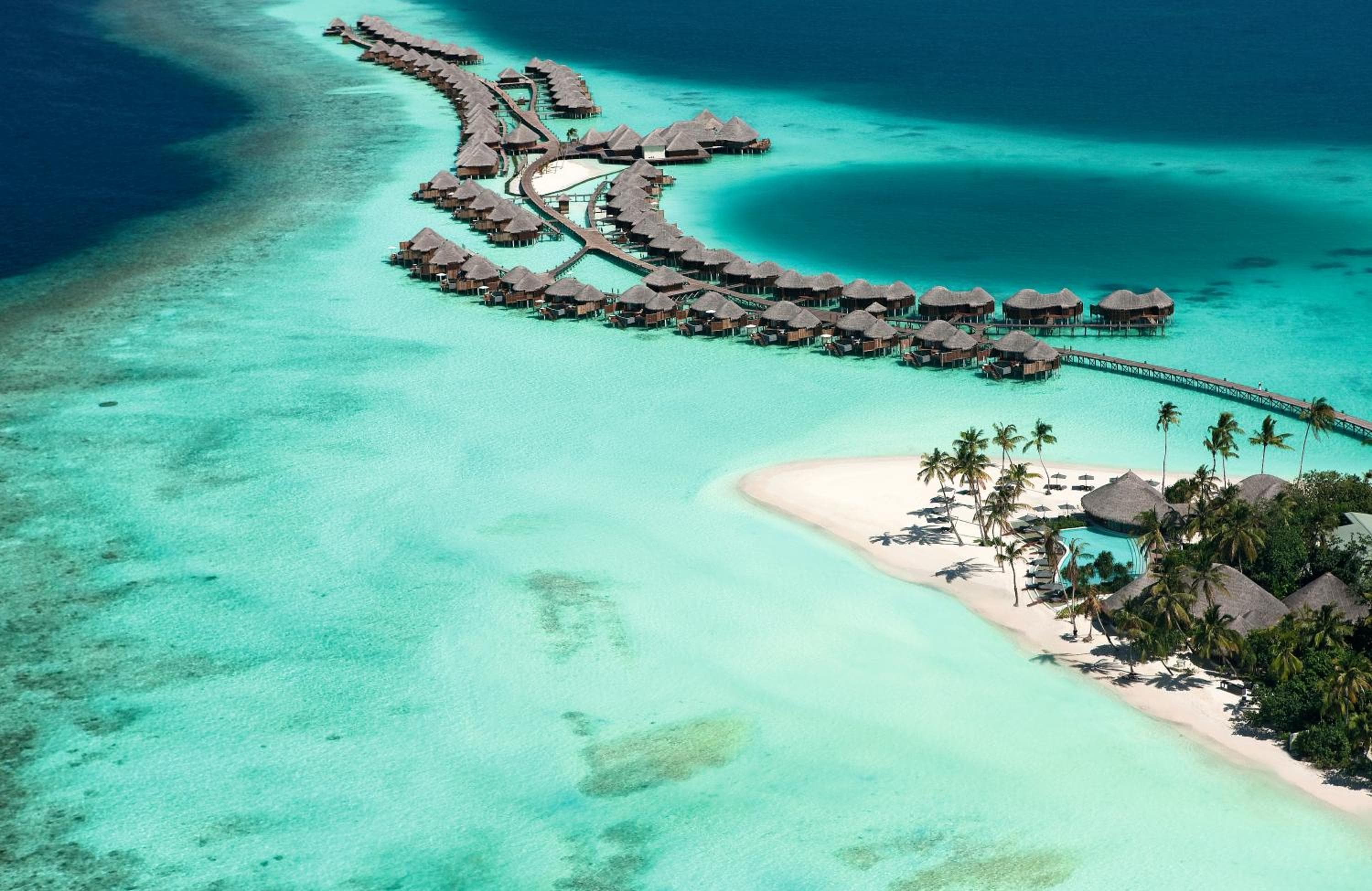 Constance Halaveli - View 108