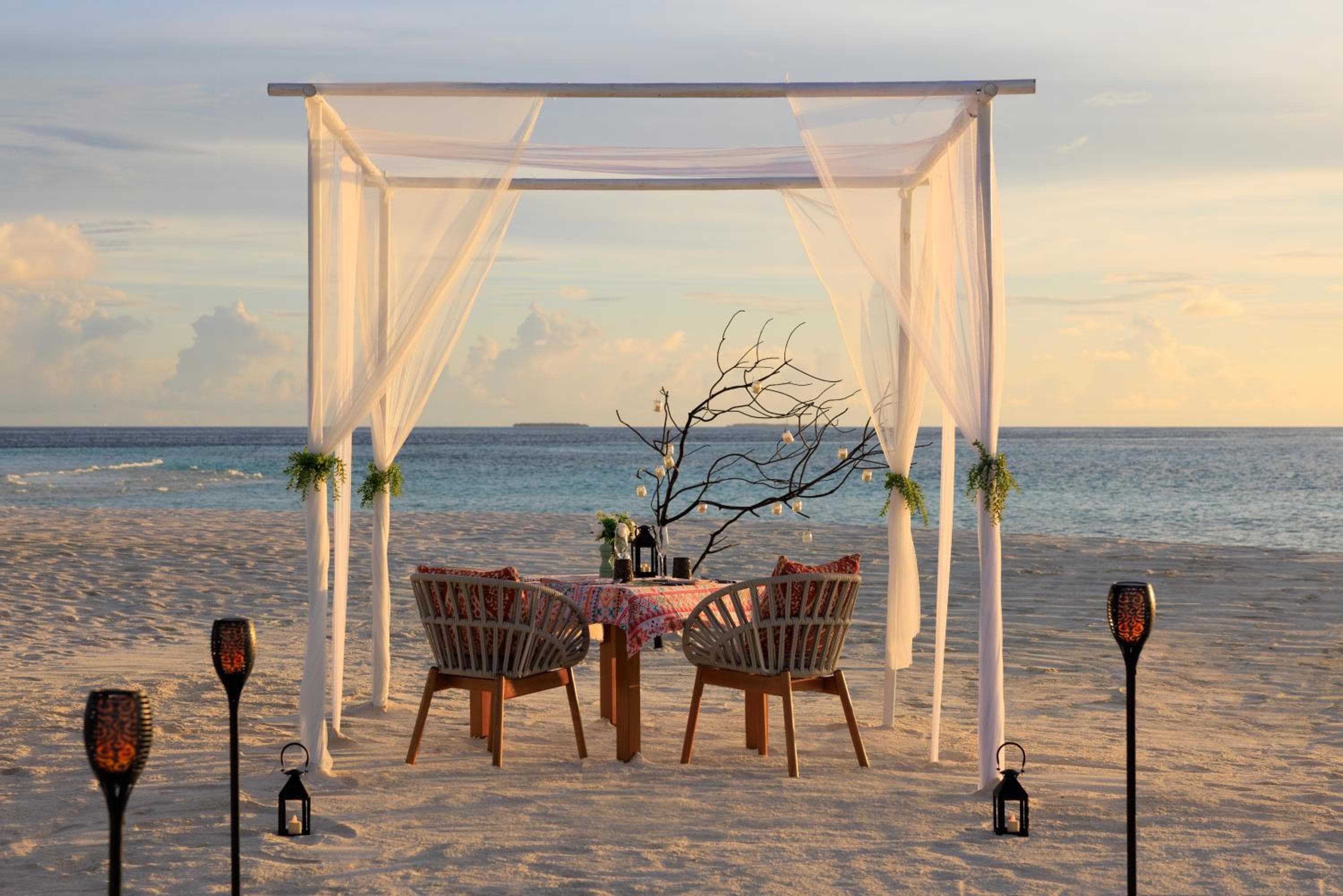 Intercontinental Maldives Maamunagau Resort with Club benefits by IHG - View 17