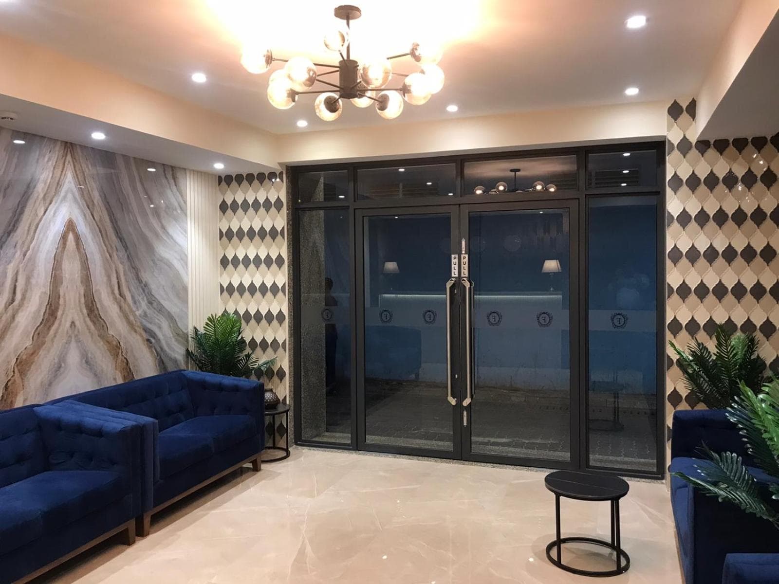 Hotel Flora - View 76