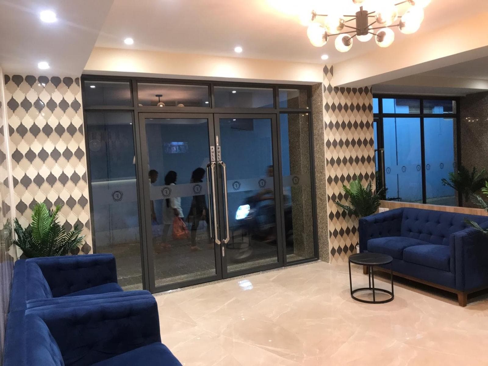 Hotel Flora - View 87