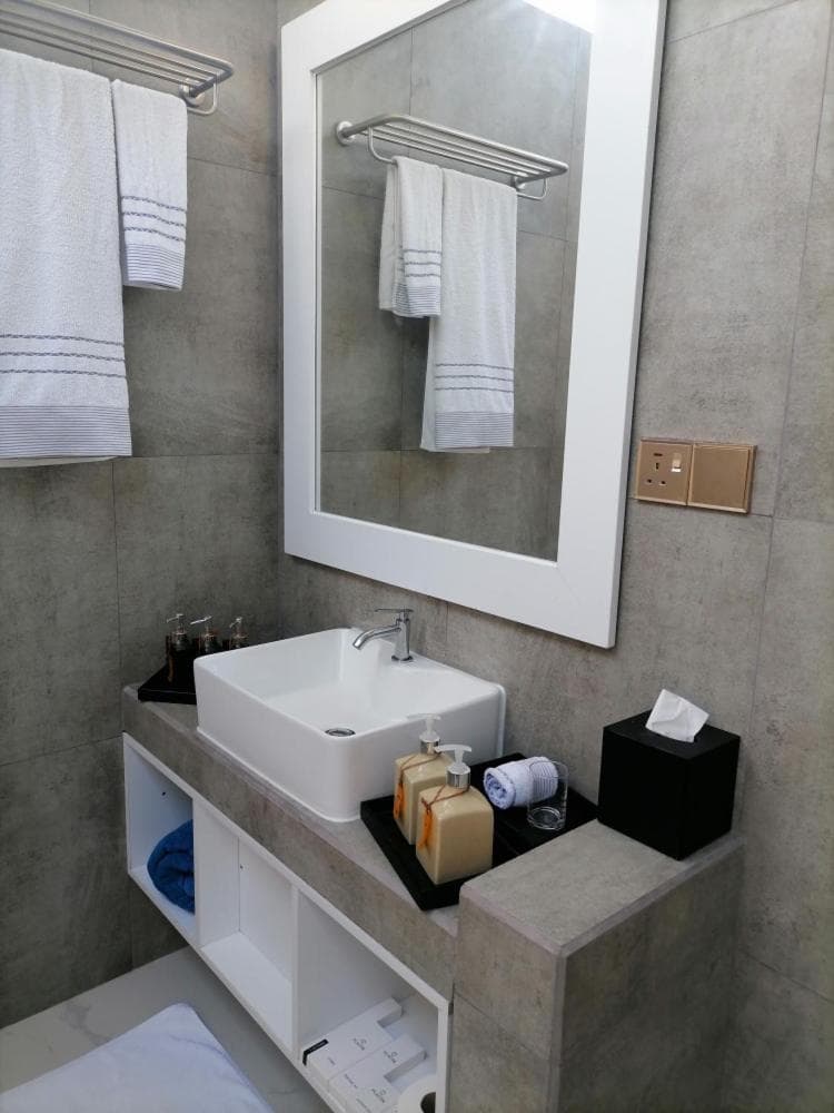 Island Luxury Dive Hotel - Fulhadhoo - View 27