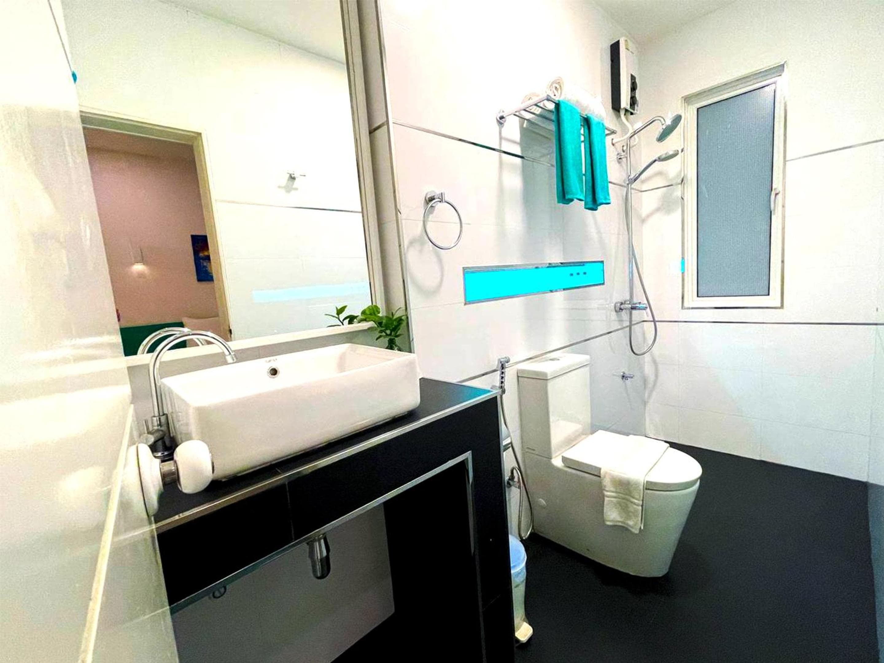 Planktons Beach - View 33